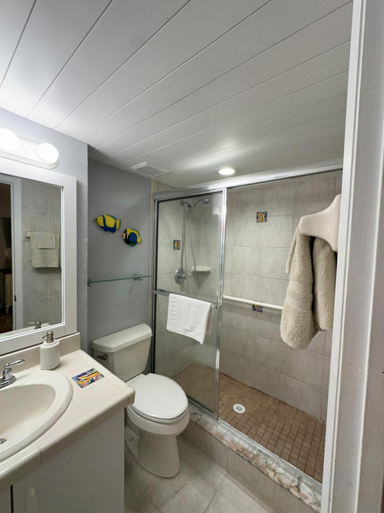 Seabliss, Oceanfront 1st Floor Cozy
