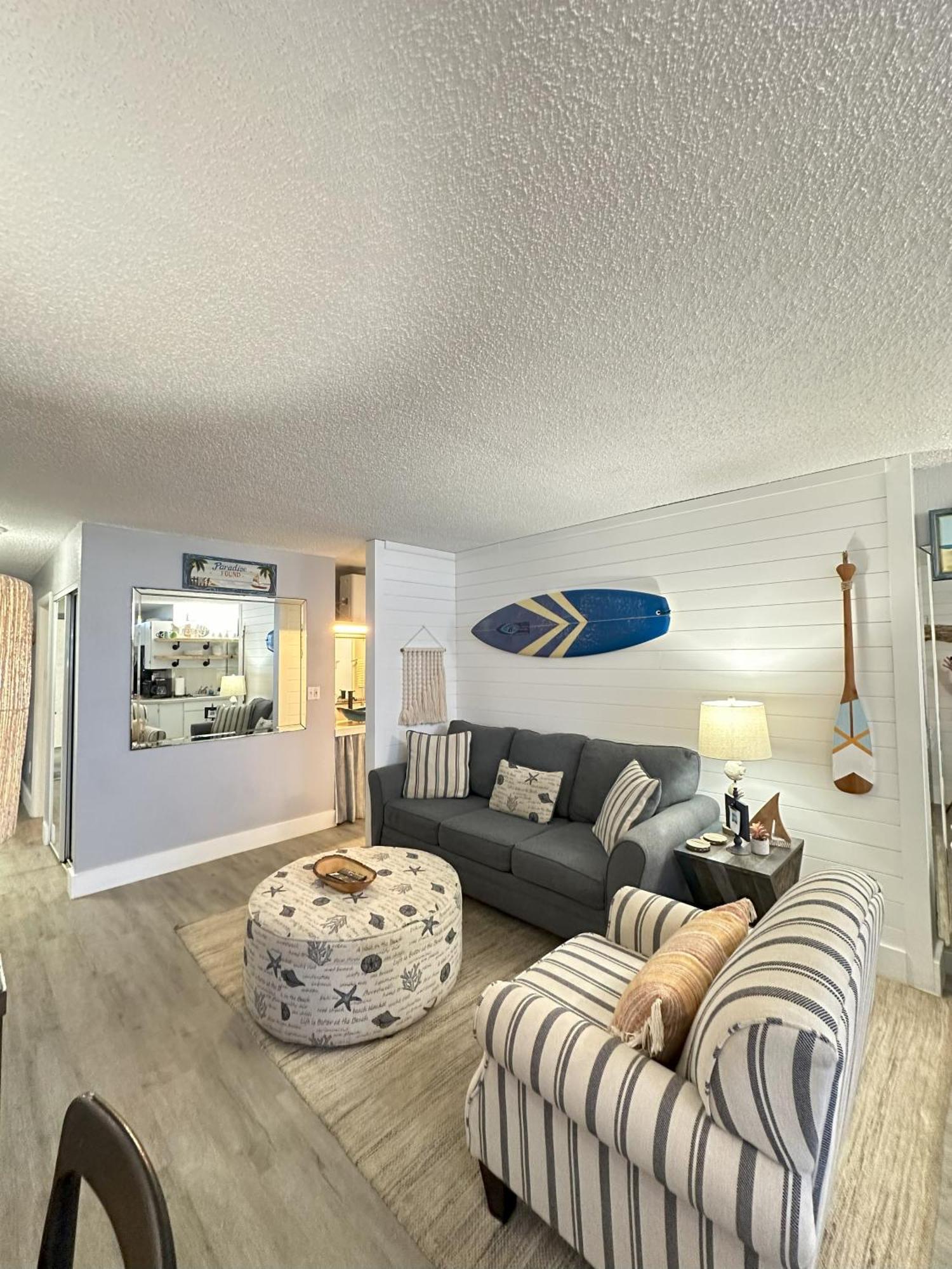 Seabliss, Oceanfront 1st Floor Cozy Apartment *