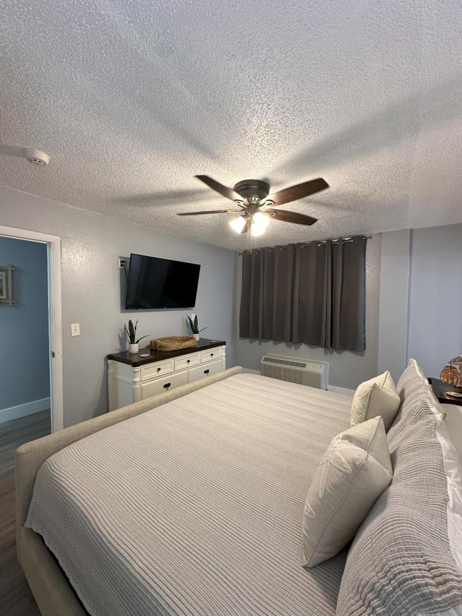 Apartment Seabliss, Oceanfront 1st Floor Cozy Daytona Beach