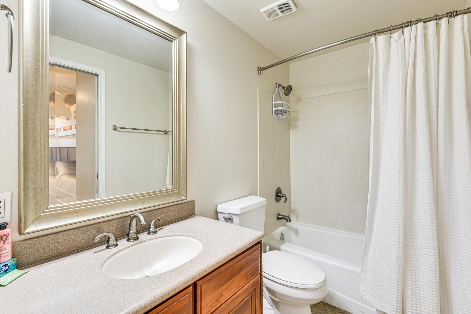 Oceanfront With Pool And Access Apartment Destin