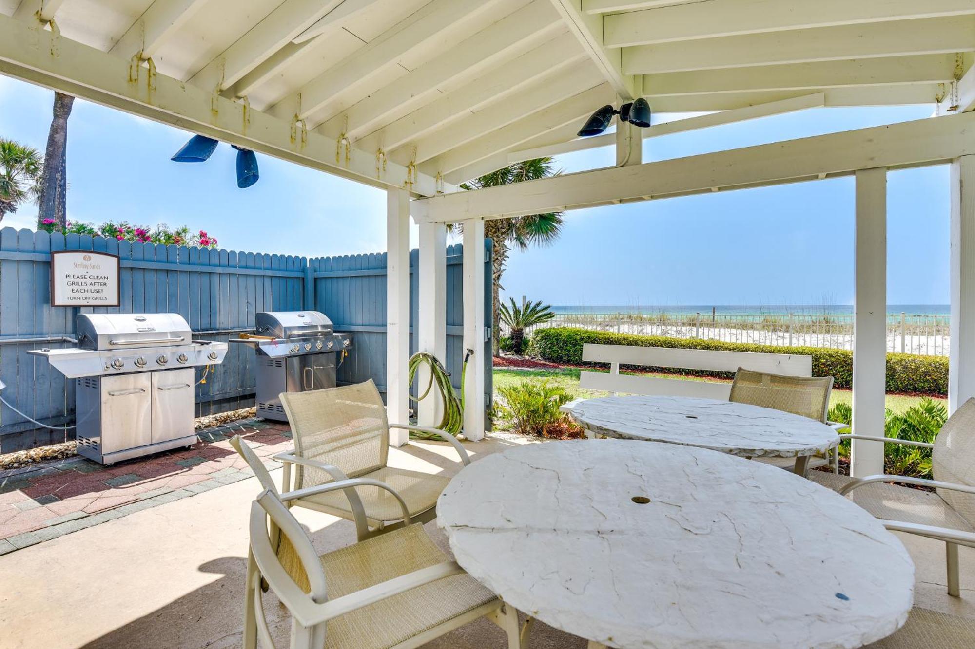 Apartment Oceanfront With Pool And Access