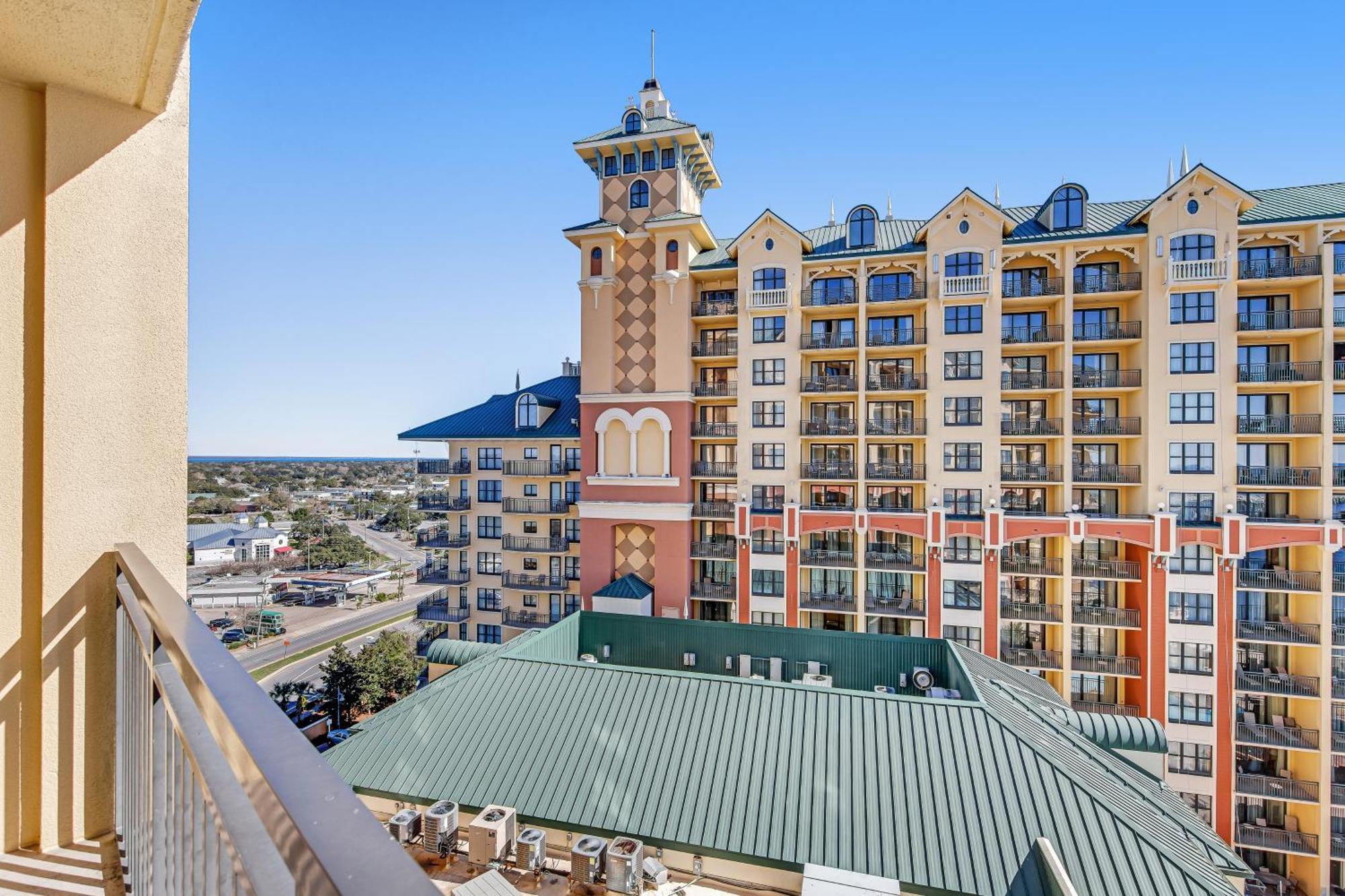Emerald Grande * Destin