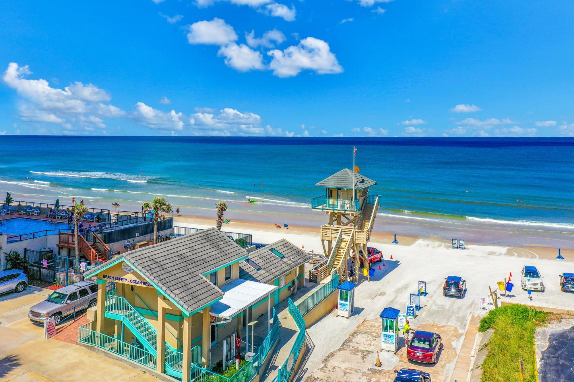 Sunshine & Oceanfront Serenity Apartment *
