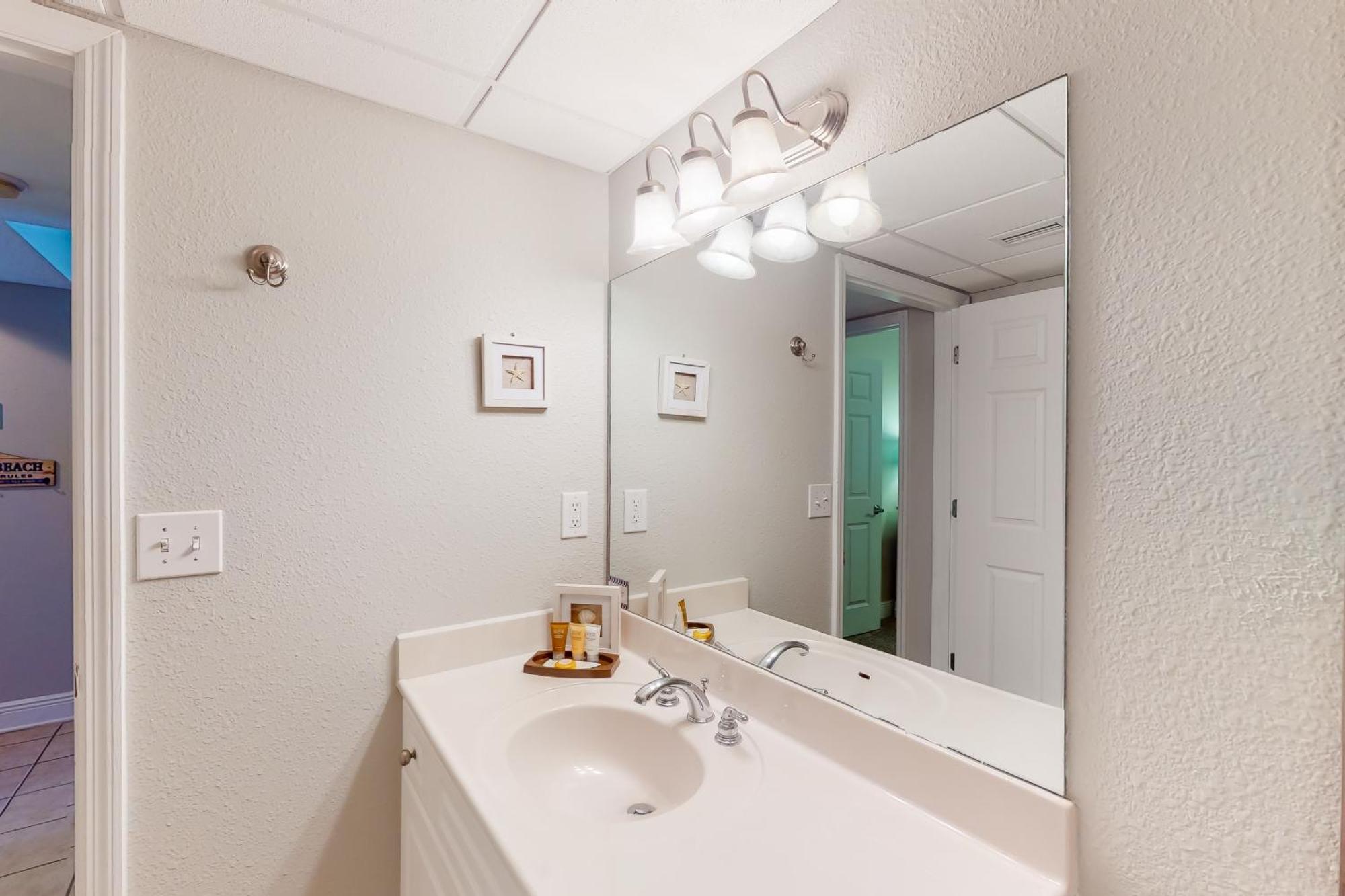 Emerald Ii Apartment *