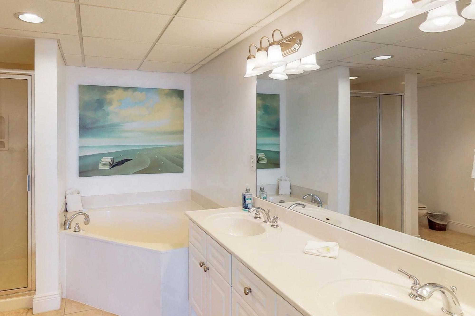 Emerald Apartment Panama City Beach