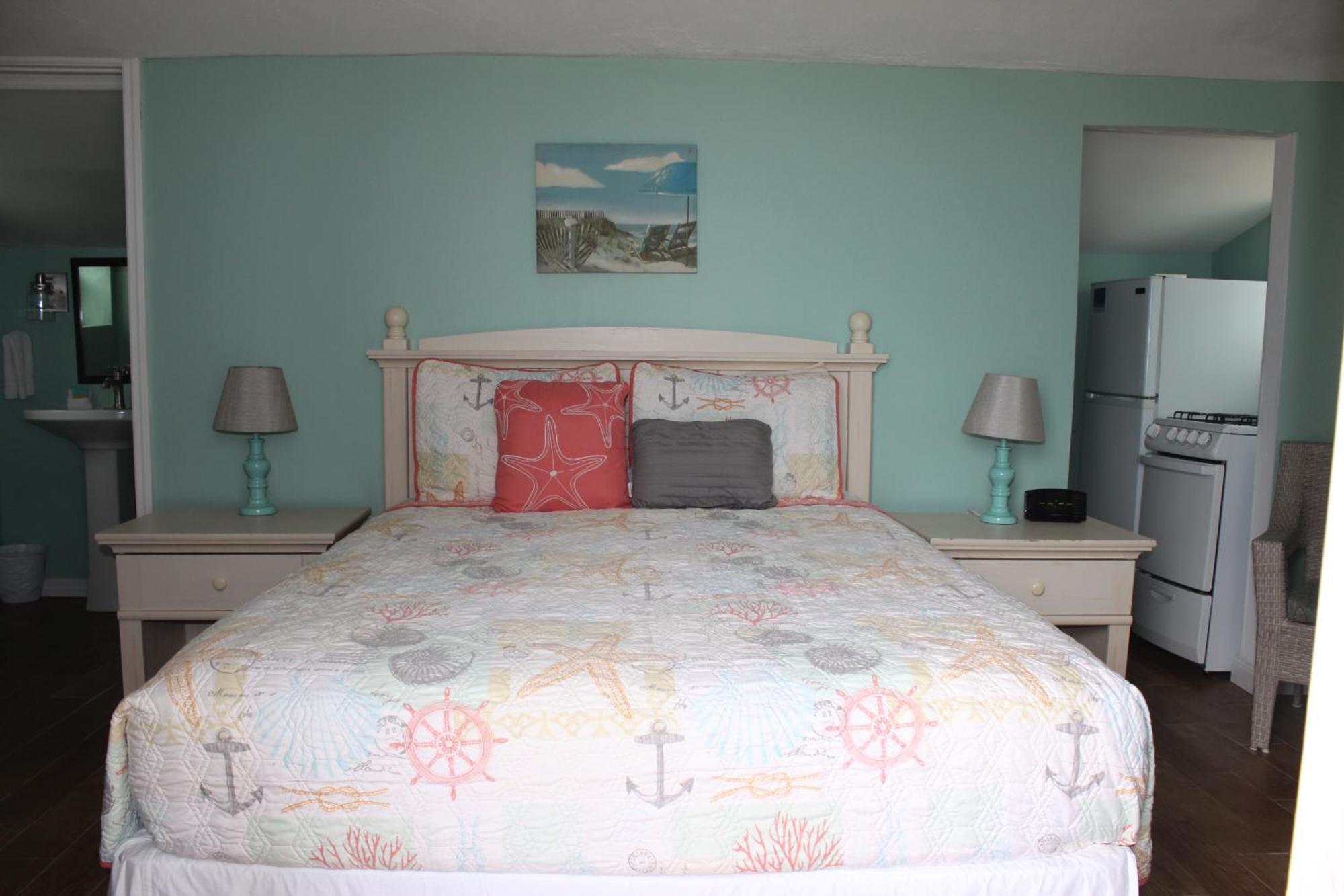 Shoreline & - Beachfront Daytona Beach