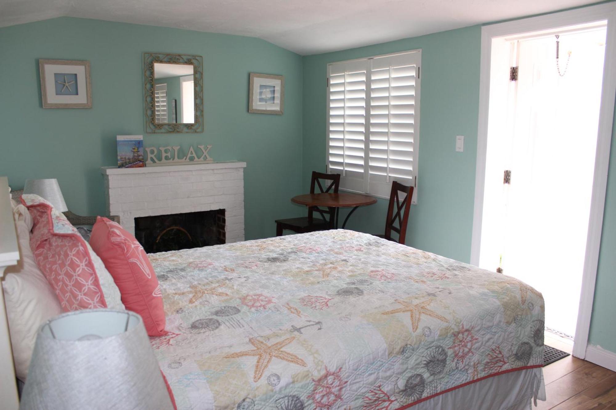 Shoreline & - Beachfront Hotel Daytona Beach