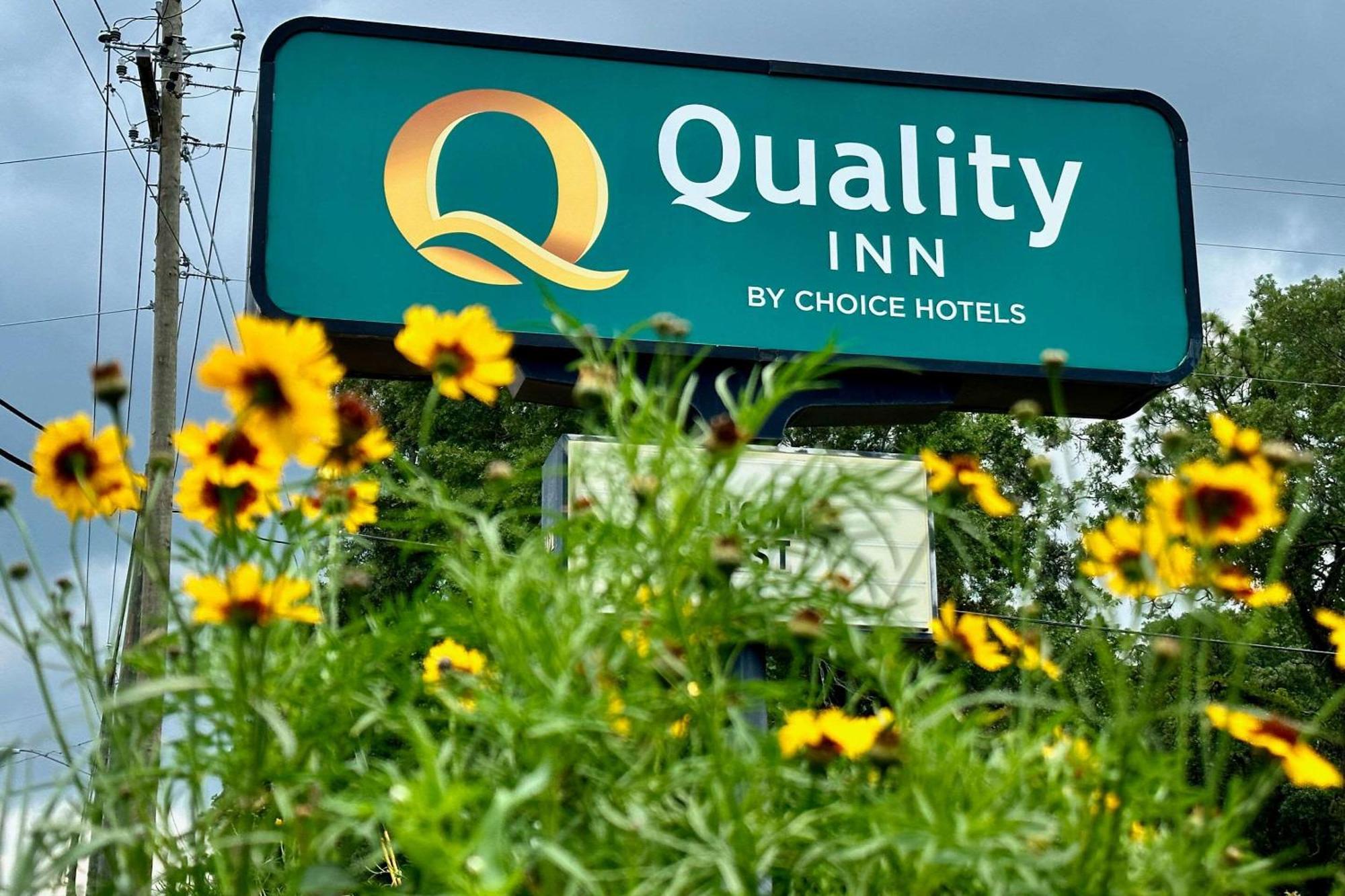 Quality At Eglin Afb Inn