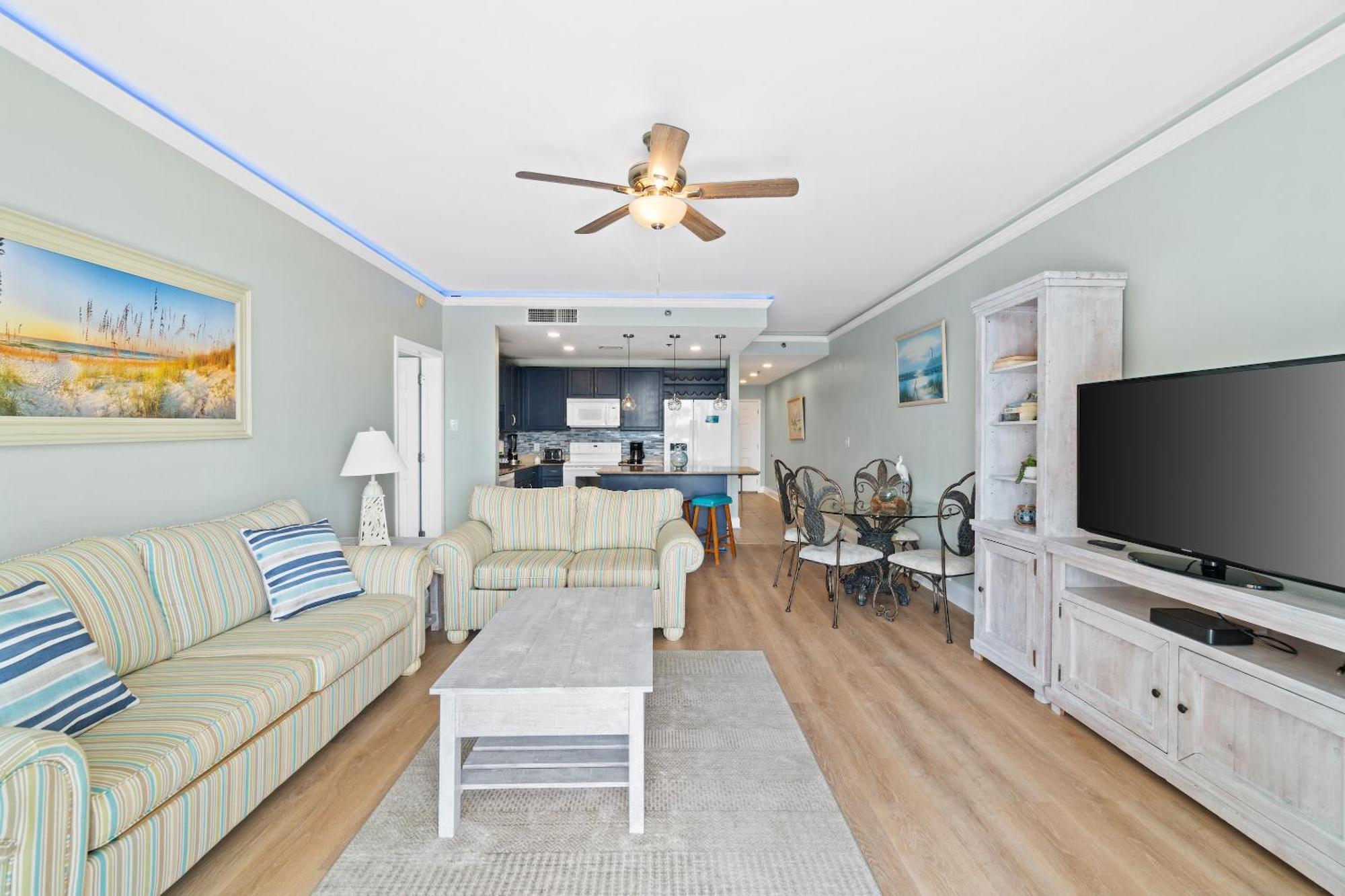 Laketown Wharf By Panhandle Getaways *
