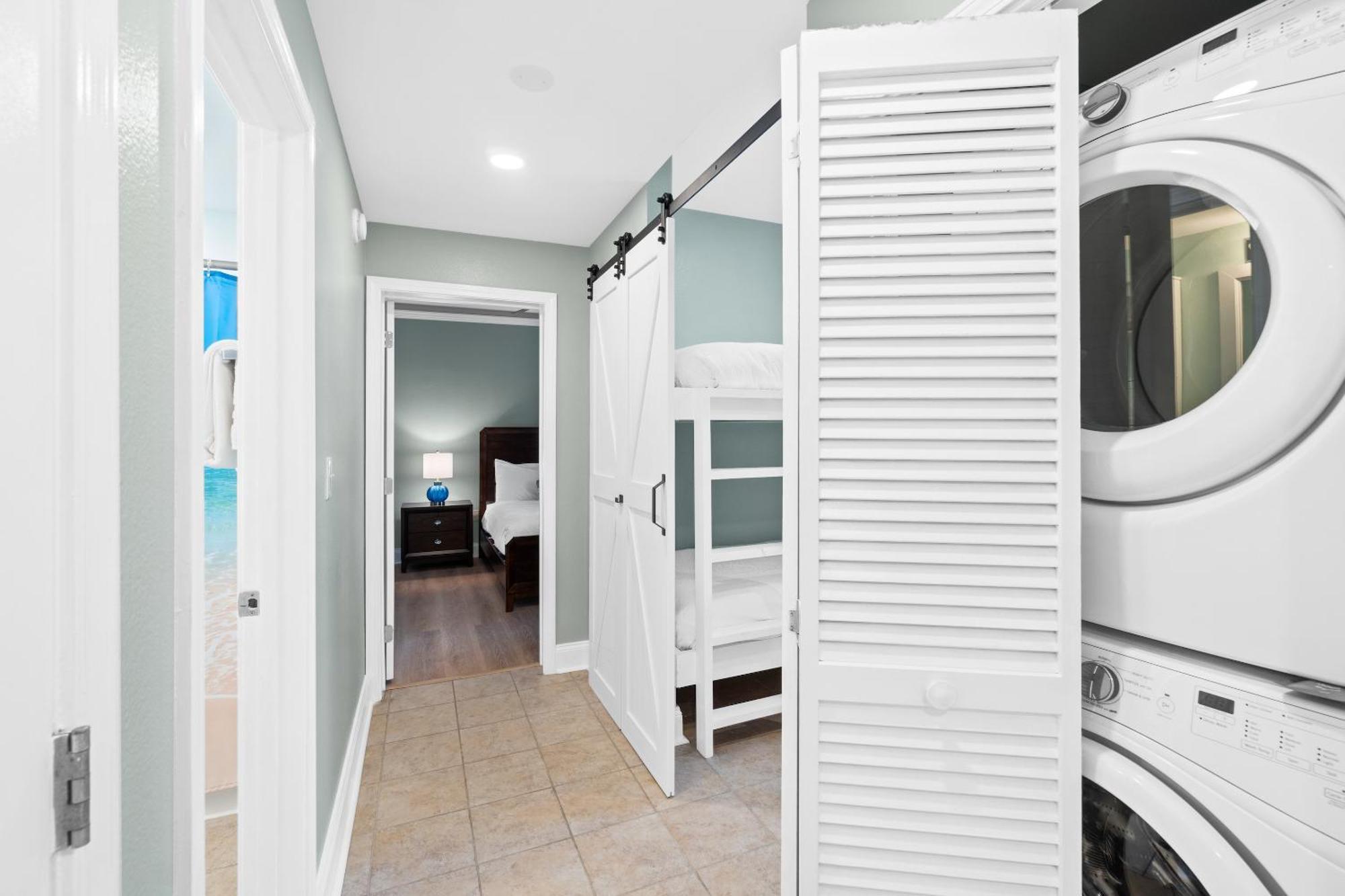 Laketown Wharf By Panhandle Getaways *