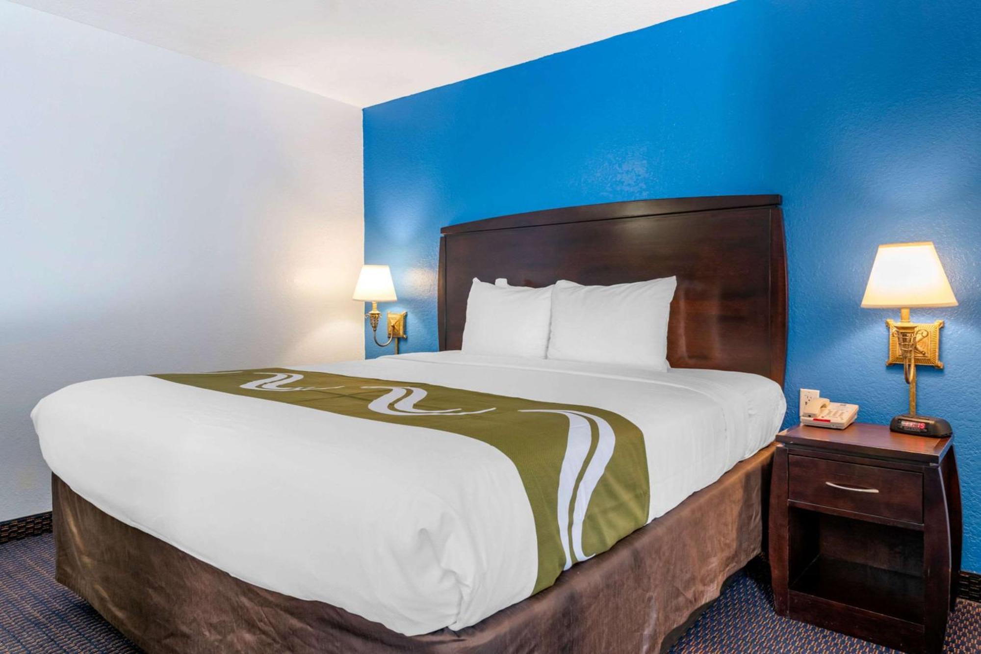 Inn Quality North Near Lido Key Sarasota