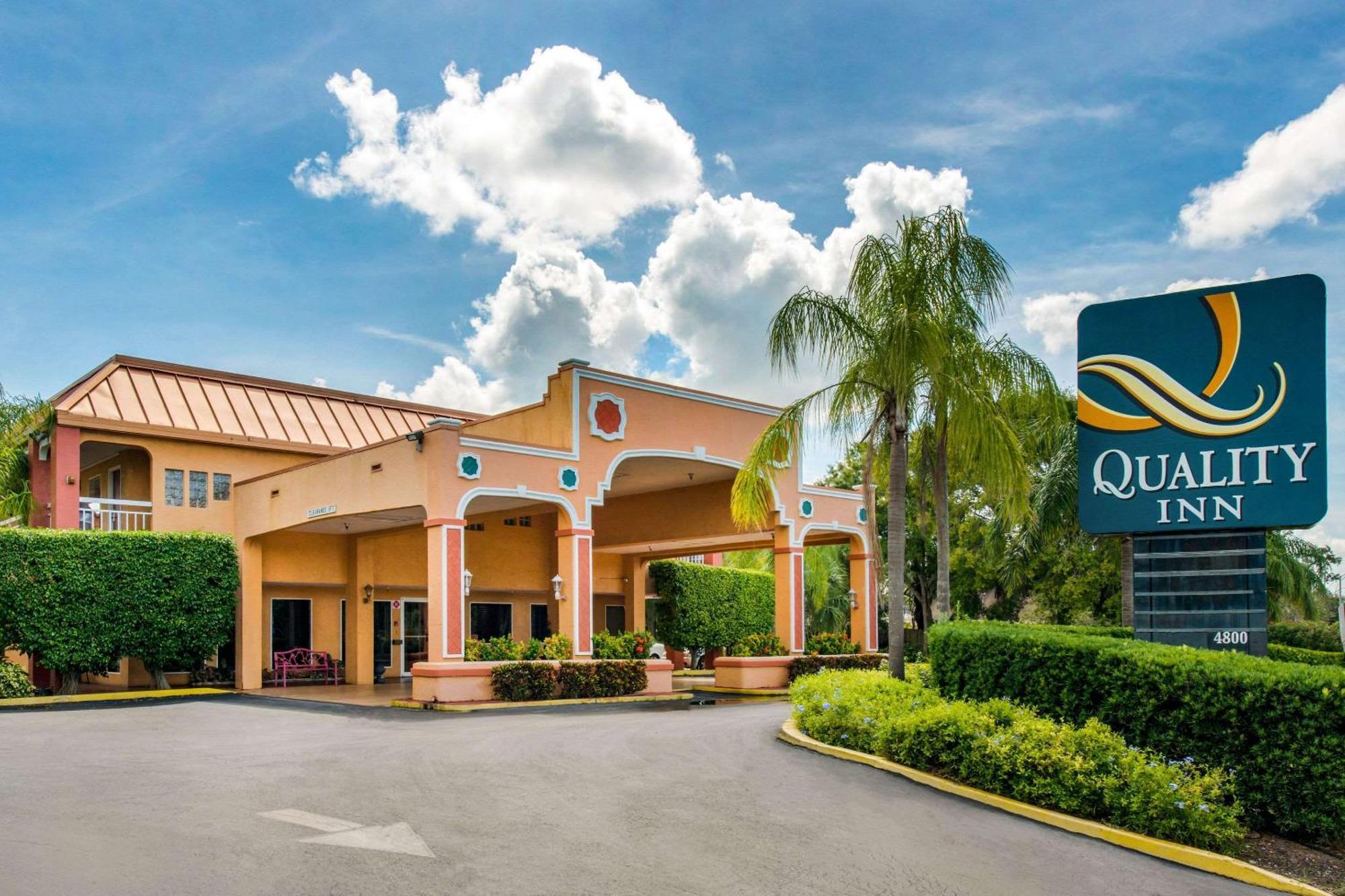 Quality North Near Lido Key Inn Sarasota