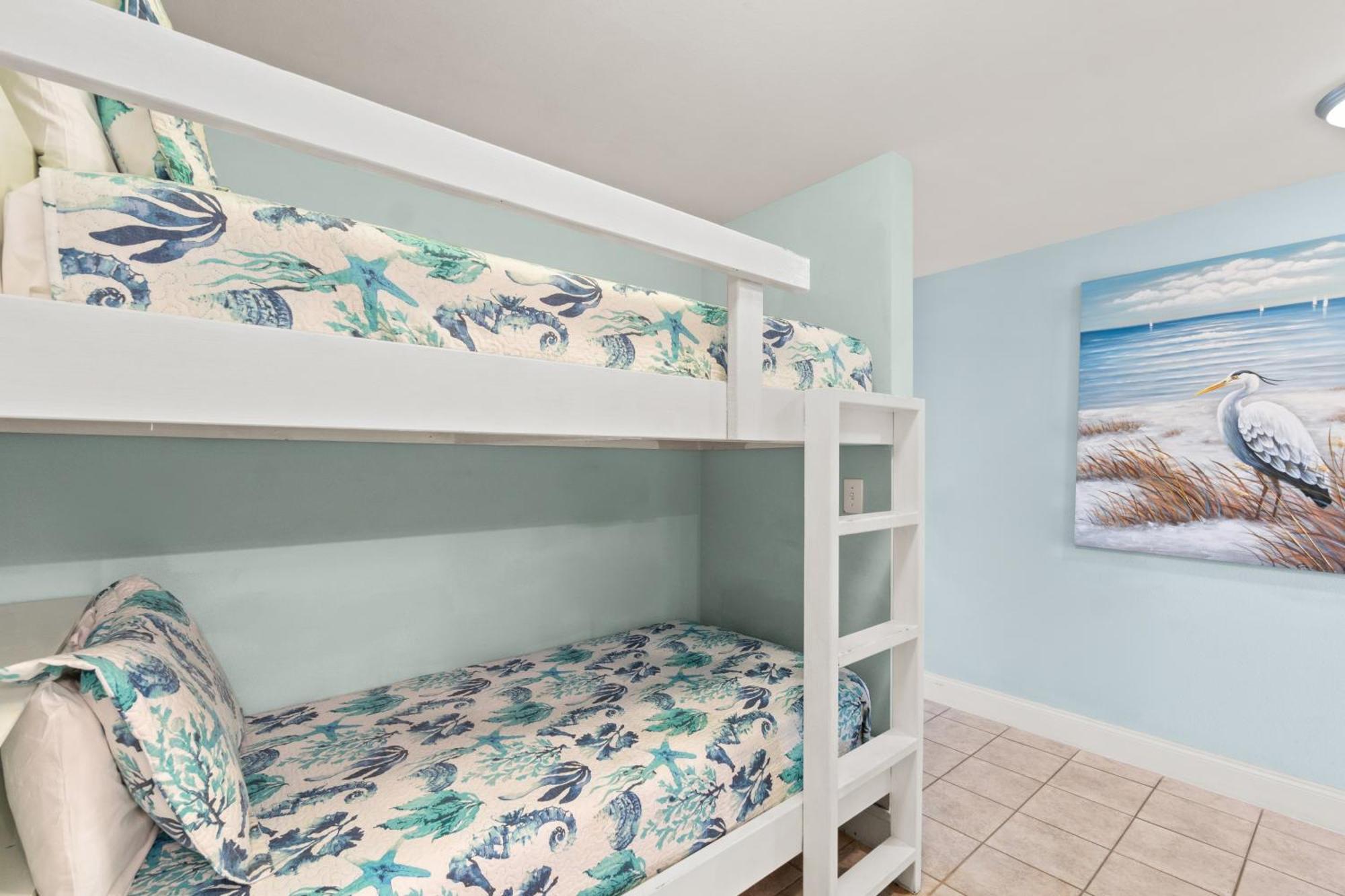 Laketown Wharf #1117 By Book That * Panama City Beach
