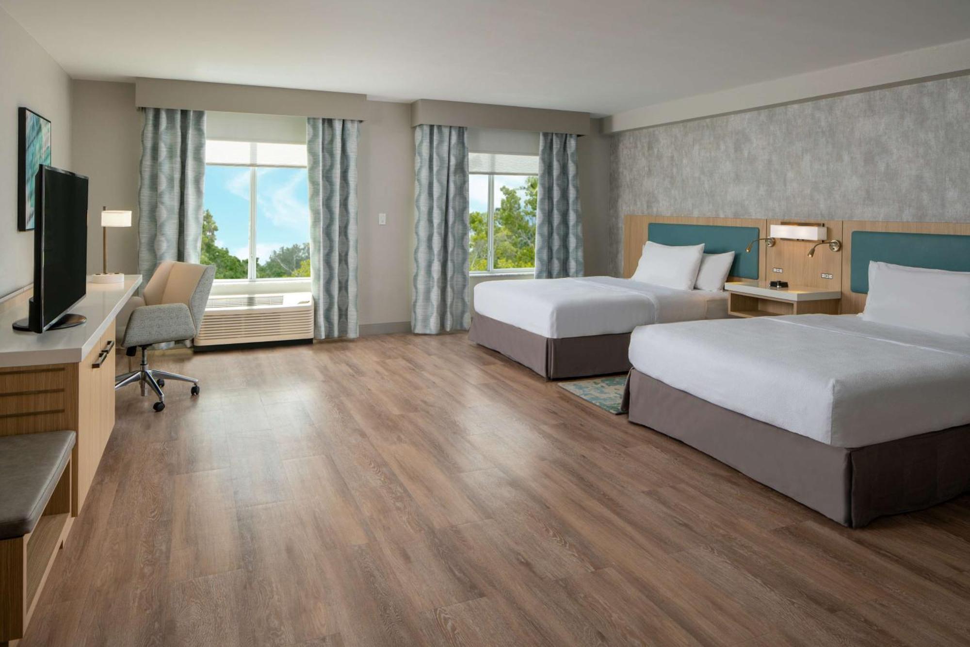 Hilton Garden Airport Hotel