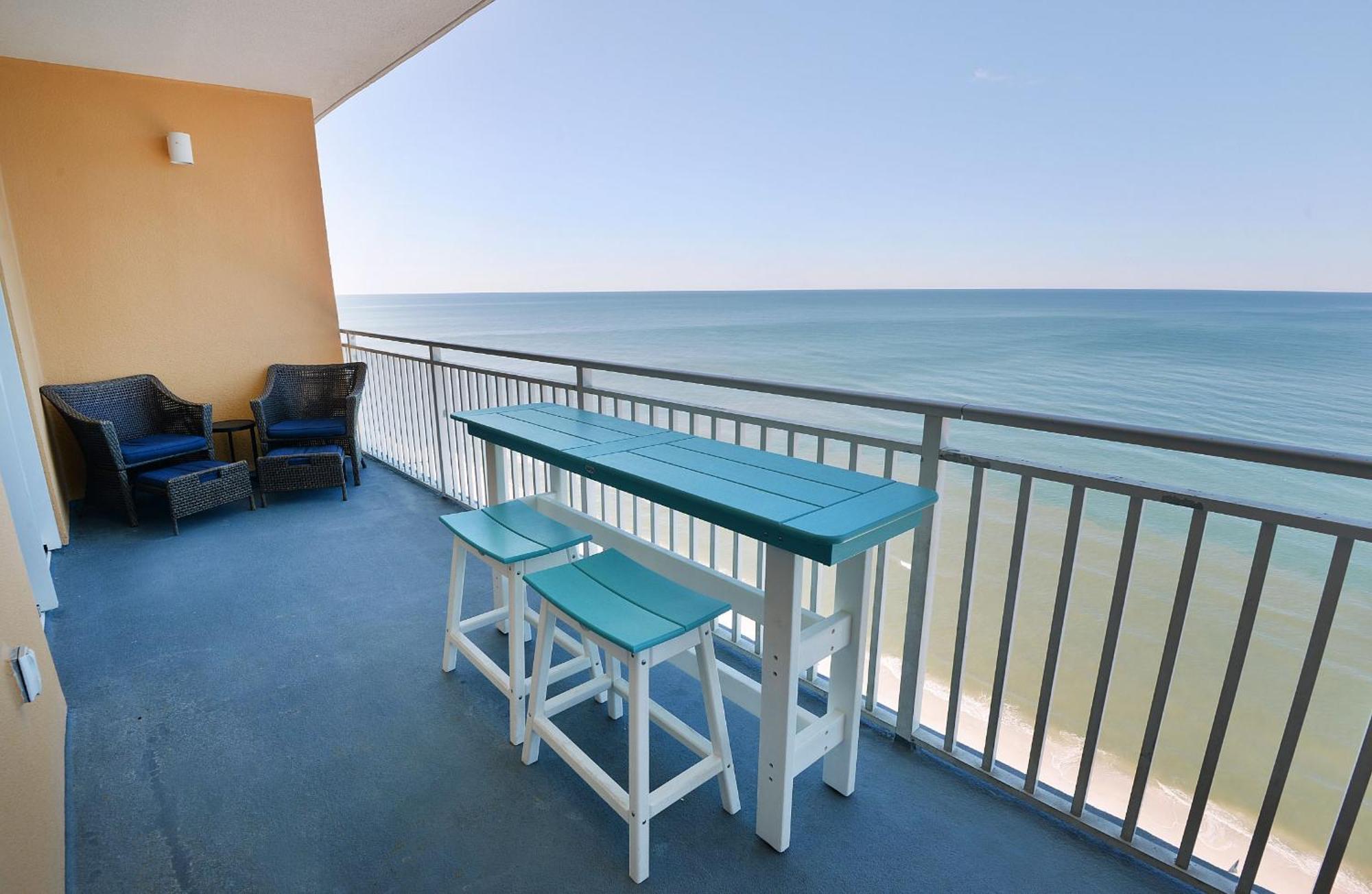 Aparthotel Beachfront Oasis At Splash And Panama City Beach