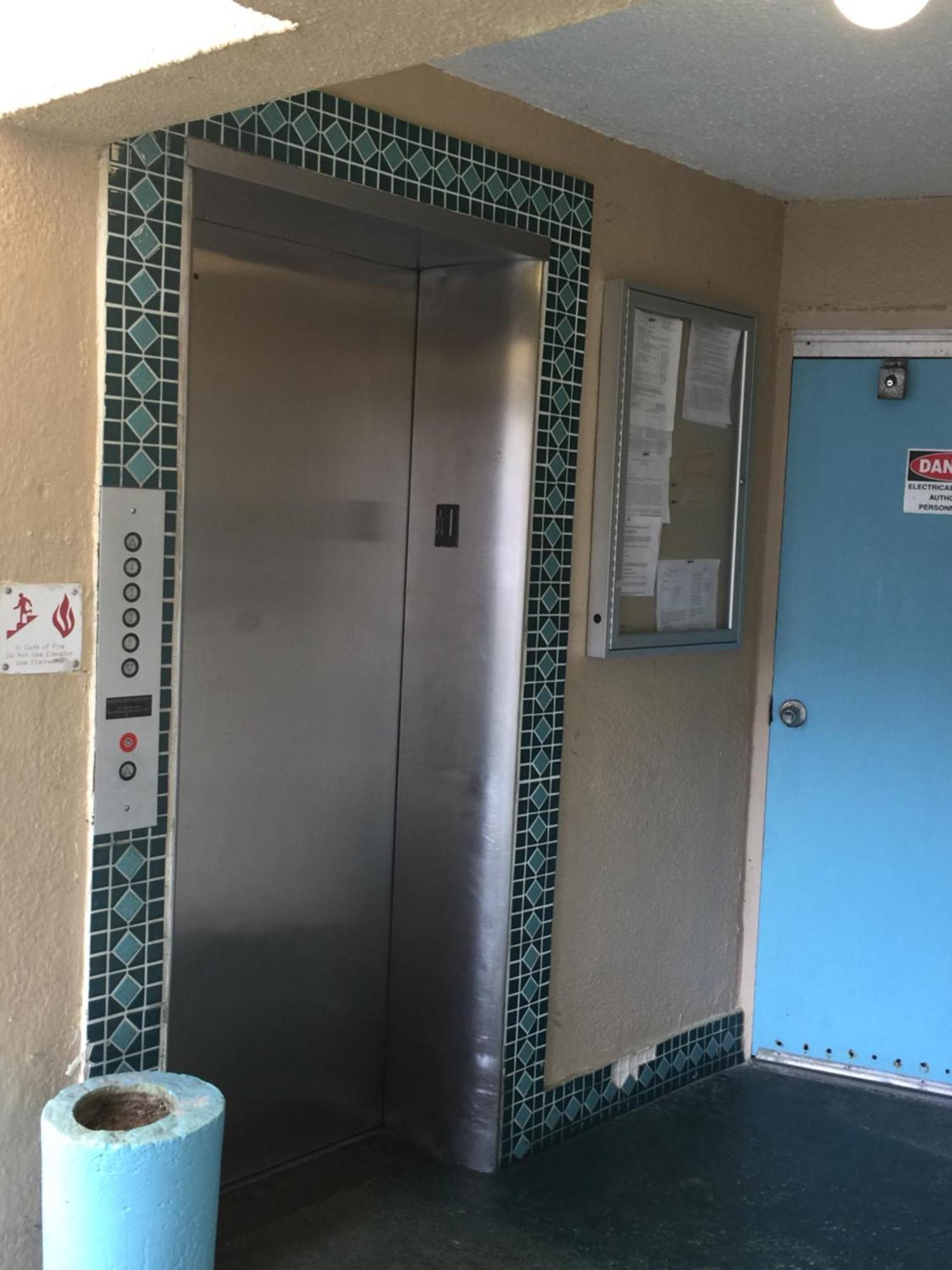 Apartment Ocean View - Direct Ocean Front-Pool Is Open Daytona Beach