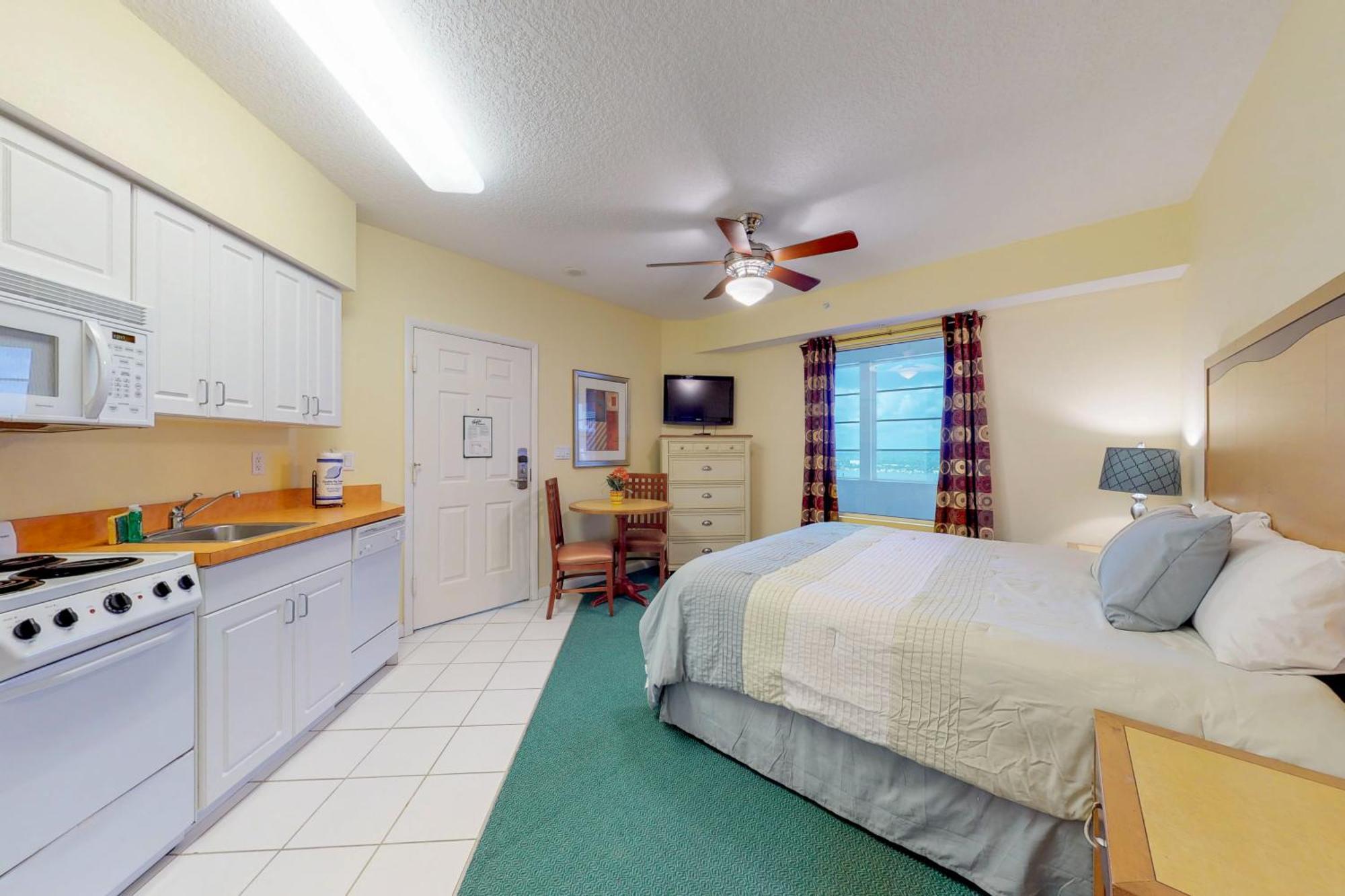 Ocean Walk 2023a & 2023b Apartment *