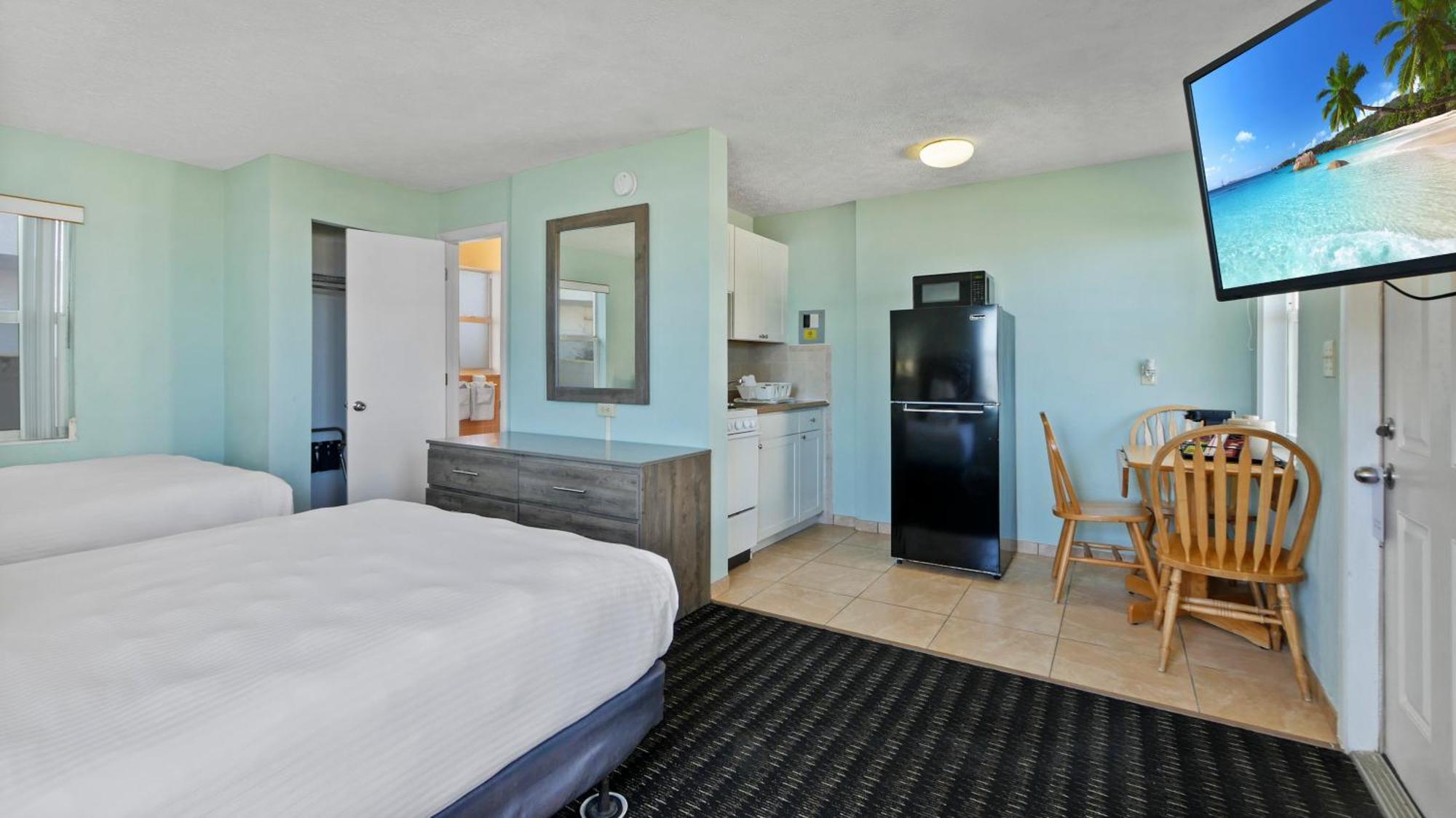 Motel Ocean Court Beachfront Daytona Beach