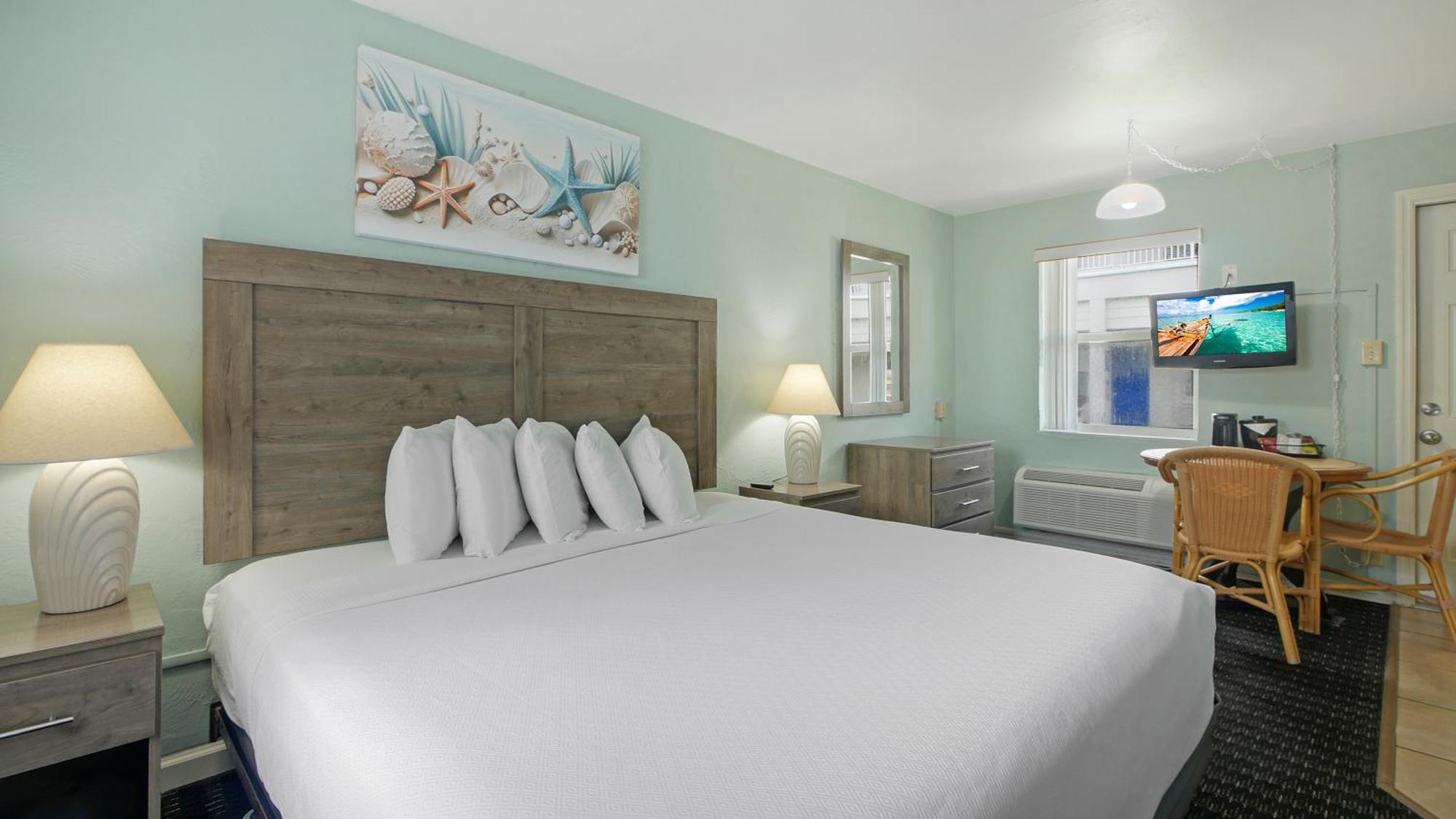 Ocean Court Beachfront Daytona Beach