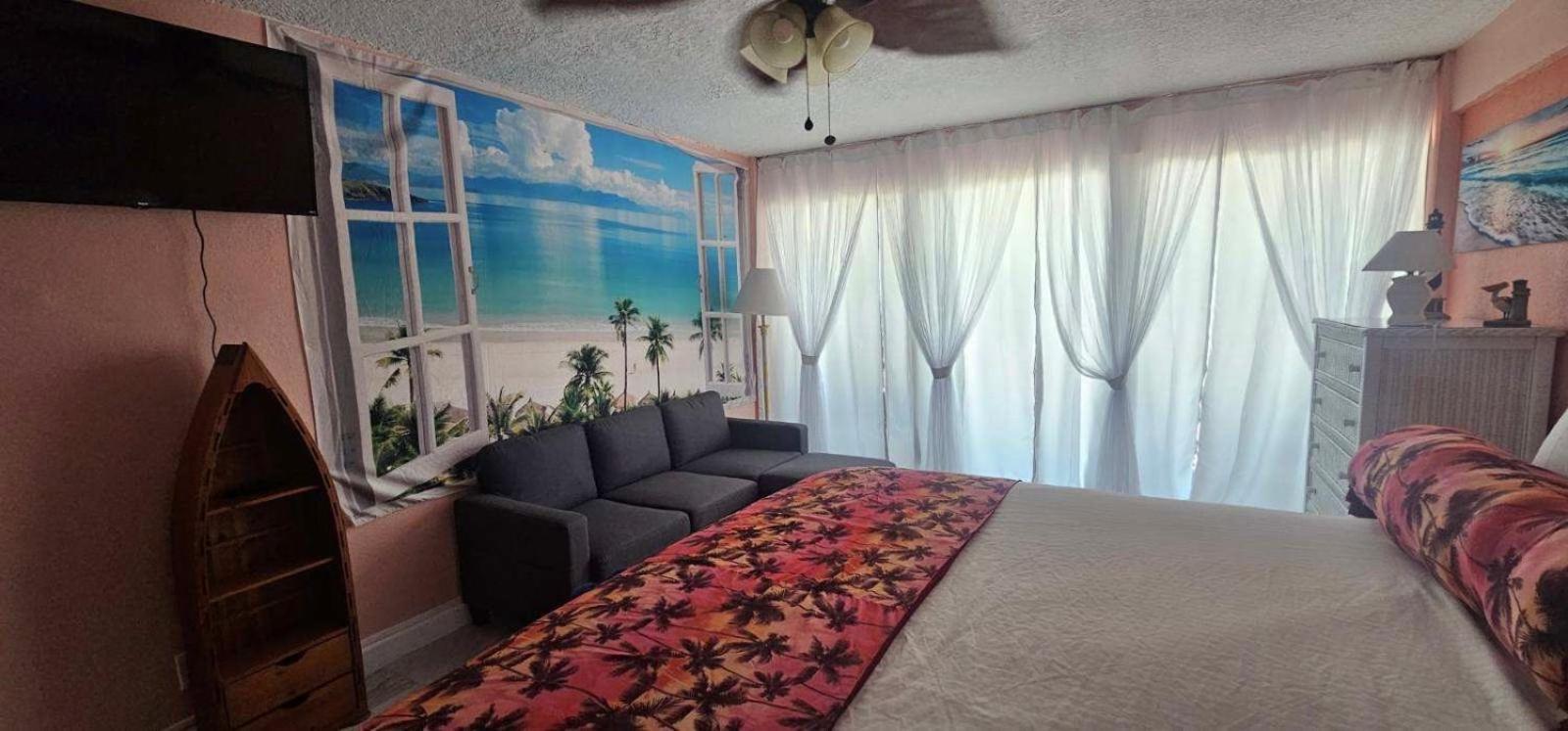 Ocean View - Direct Ocean Front-Pool Is Open *