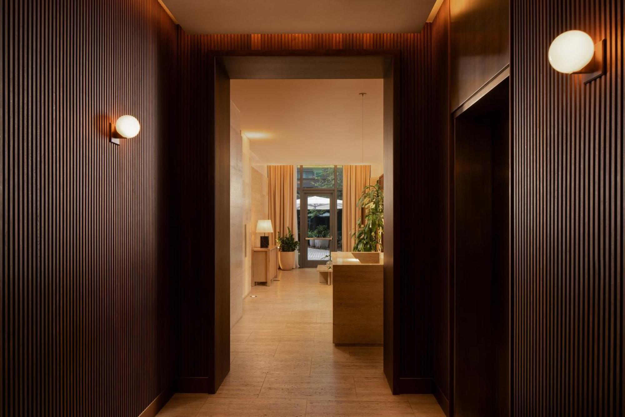 The Edition Hotel 5*