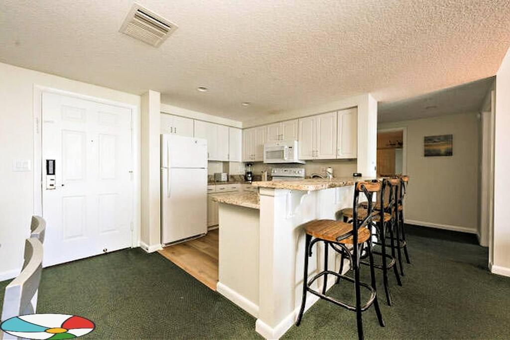 Apartment Vacation In Comfort And Luxury - 2br Direct Oceanview - Wyndham Ocean Walk - 2432-1 *