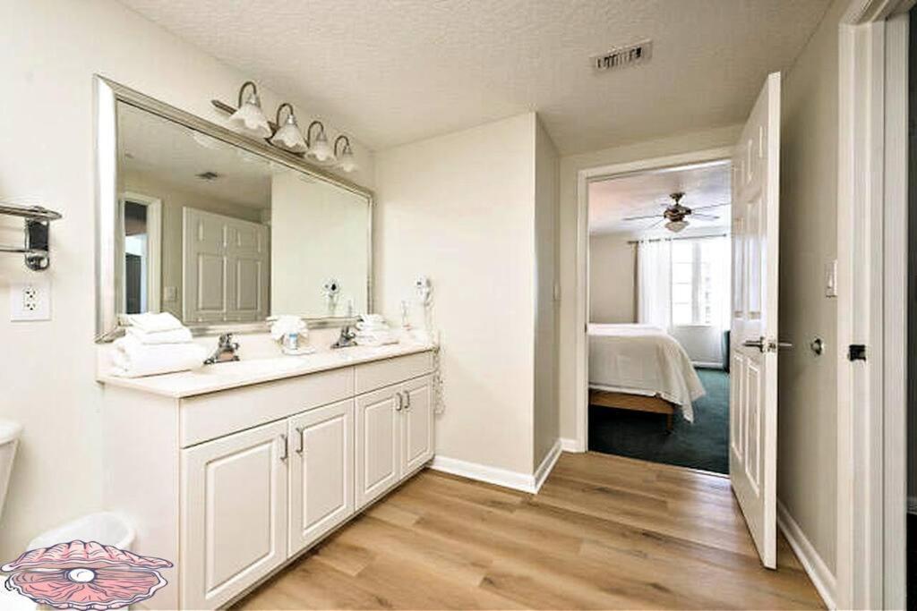 Apartment Vacation In Comfort And Luxury - 2br Direct Oceanview - Wyndham Ocean Walk - 2432-1