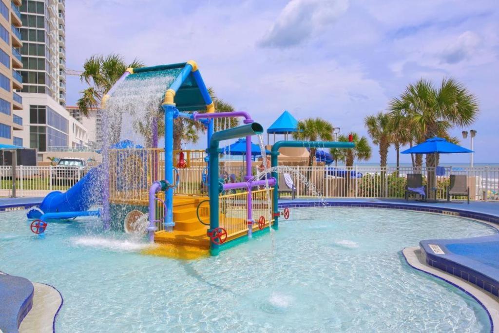 Apartment Vacation In Comfort And Luxury - 2br Direct Oceanview - Wyndham Ocean Walk - 2432-1 Daytona Beach