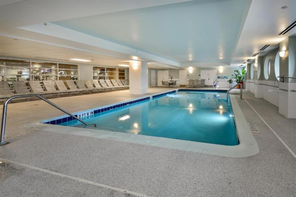 Apartment Vacation In Comfort And Luxury - 2br Direct Oceanview - Wyndham Ocean Walk - 2432-1