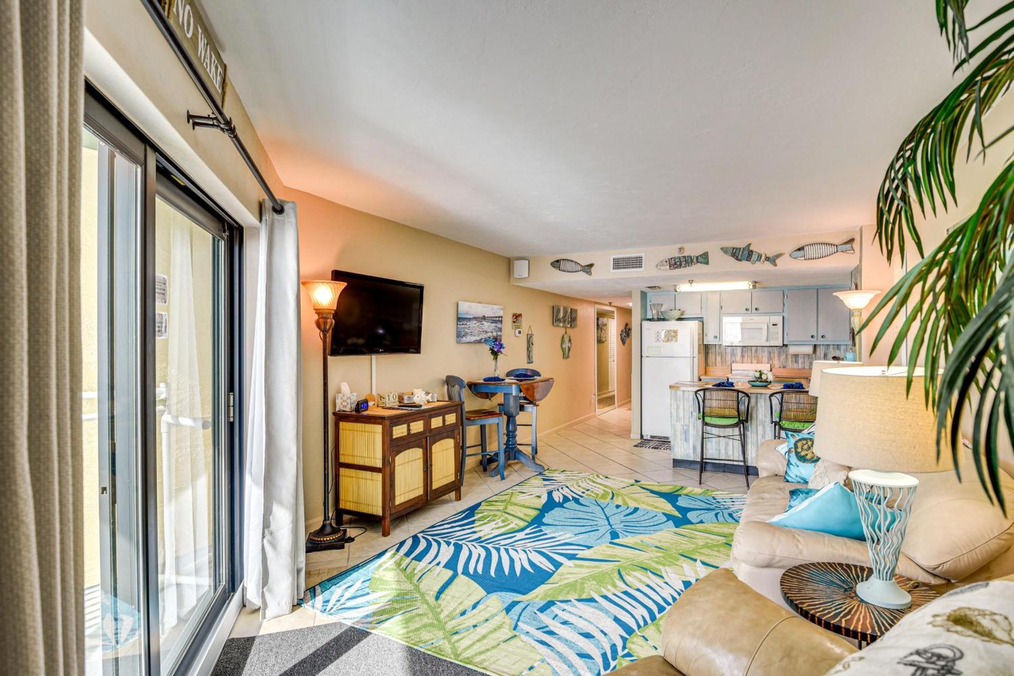 Daytona Shores With Ocean Views!