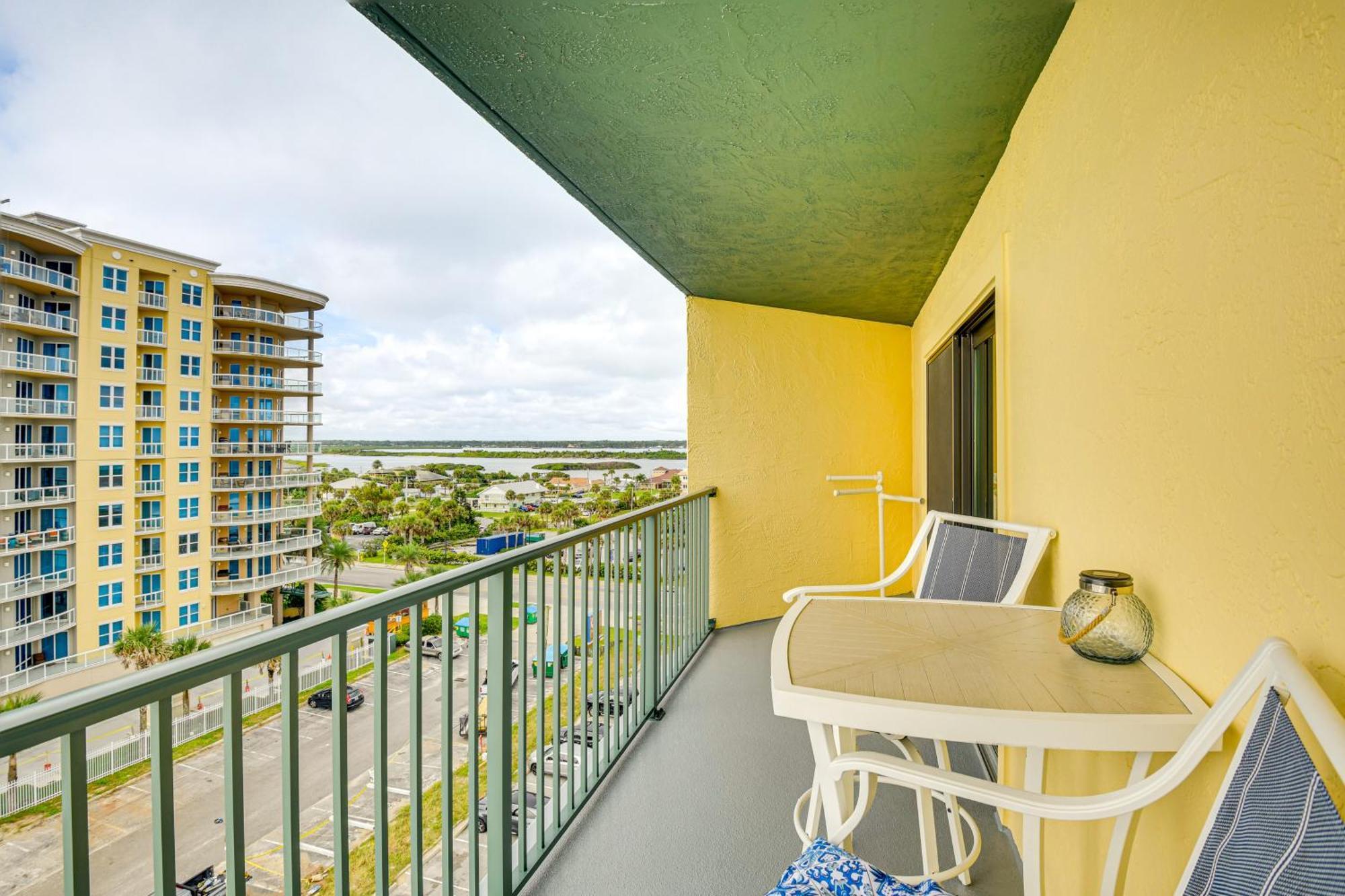 Daytona Shores With Ocean Views!
