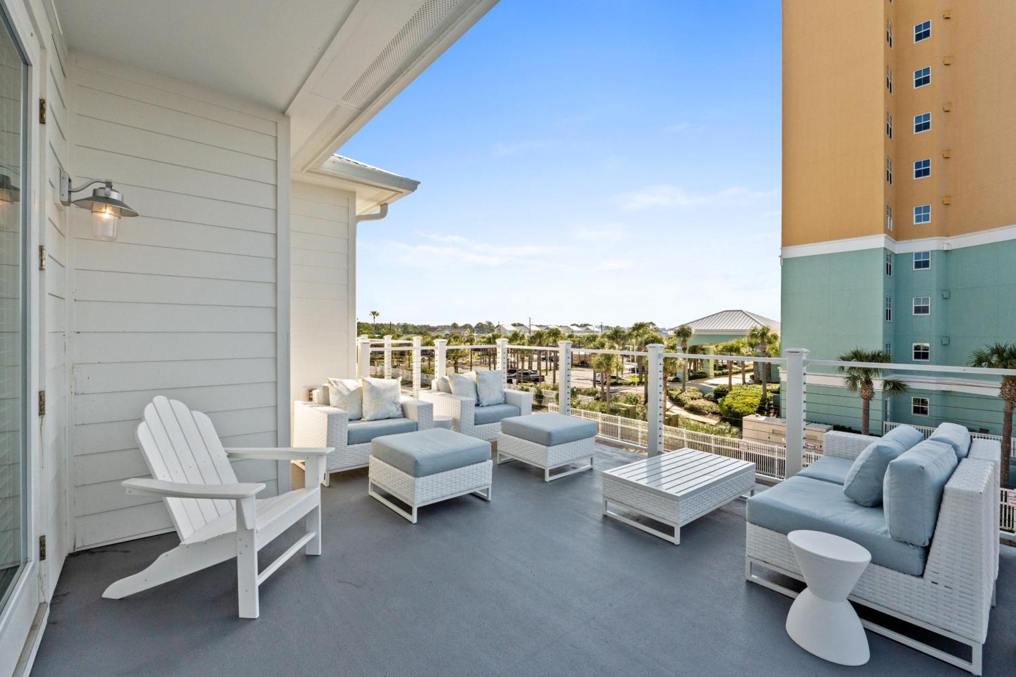 Take It Easy By Book That Holiday home