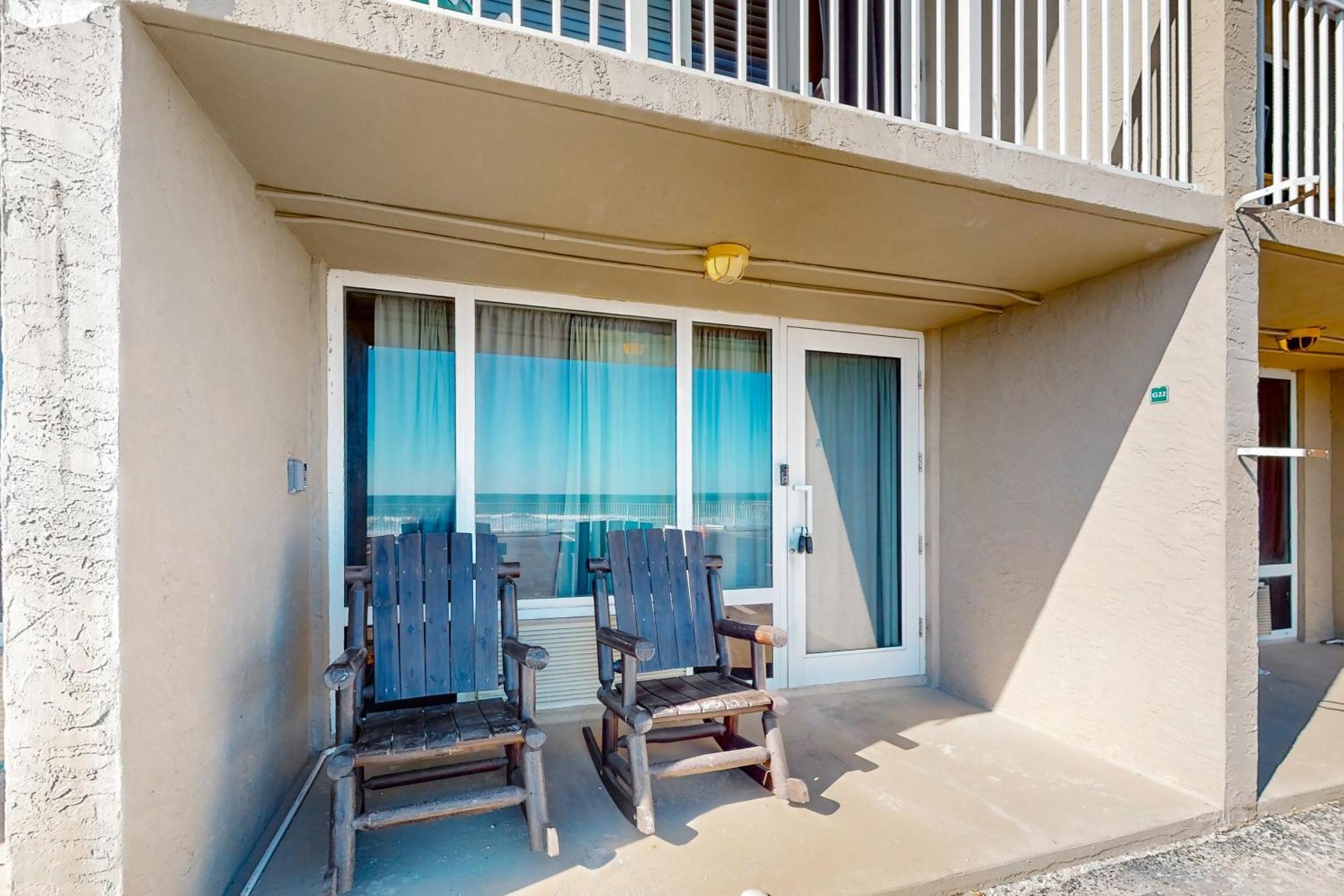 Pirates Cove Unit G22 3*