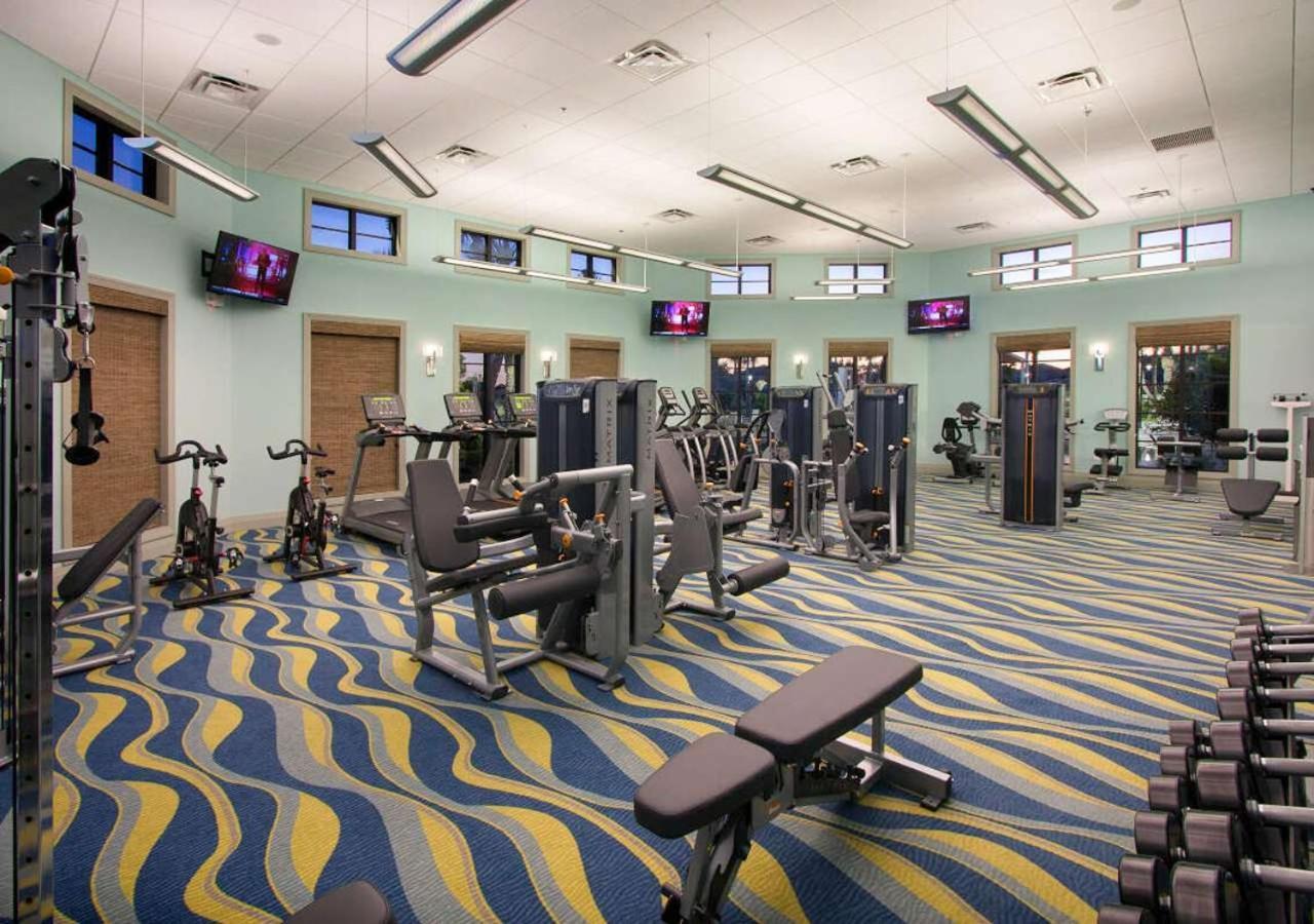 Upstay - Championsgate W Hot Tub-pool-cinema Holiday home *