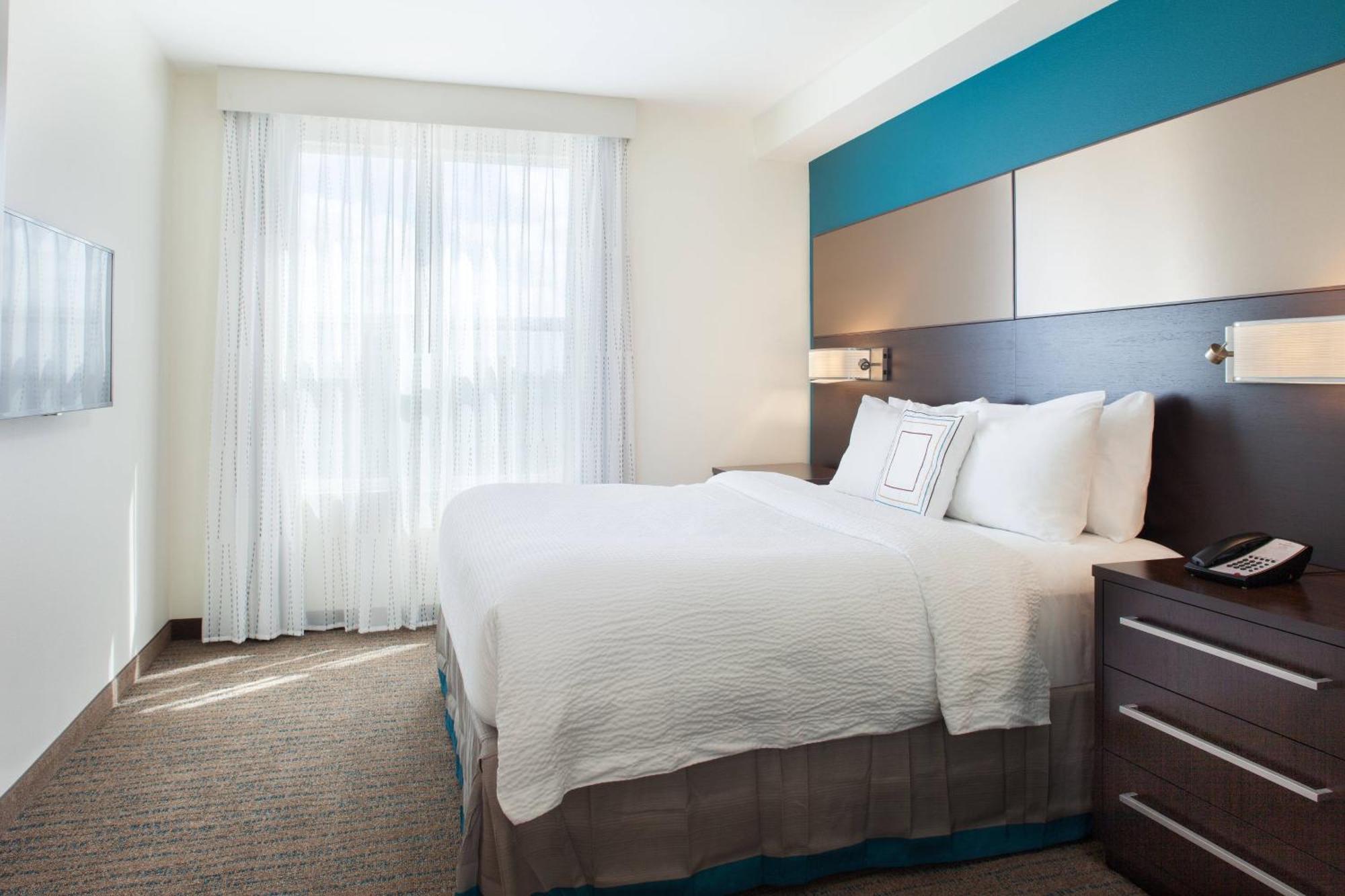 By Marriott Downtown 3* Orlando