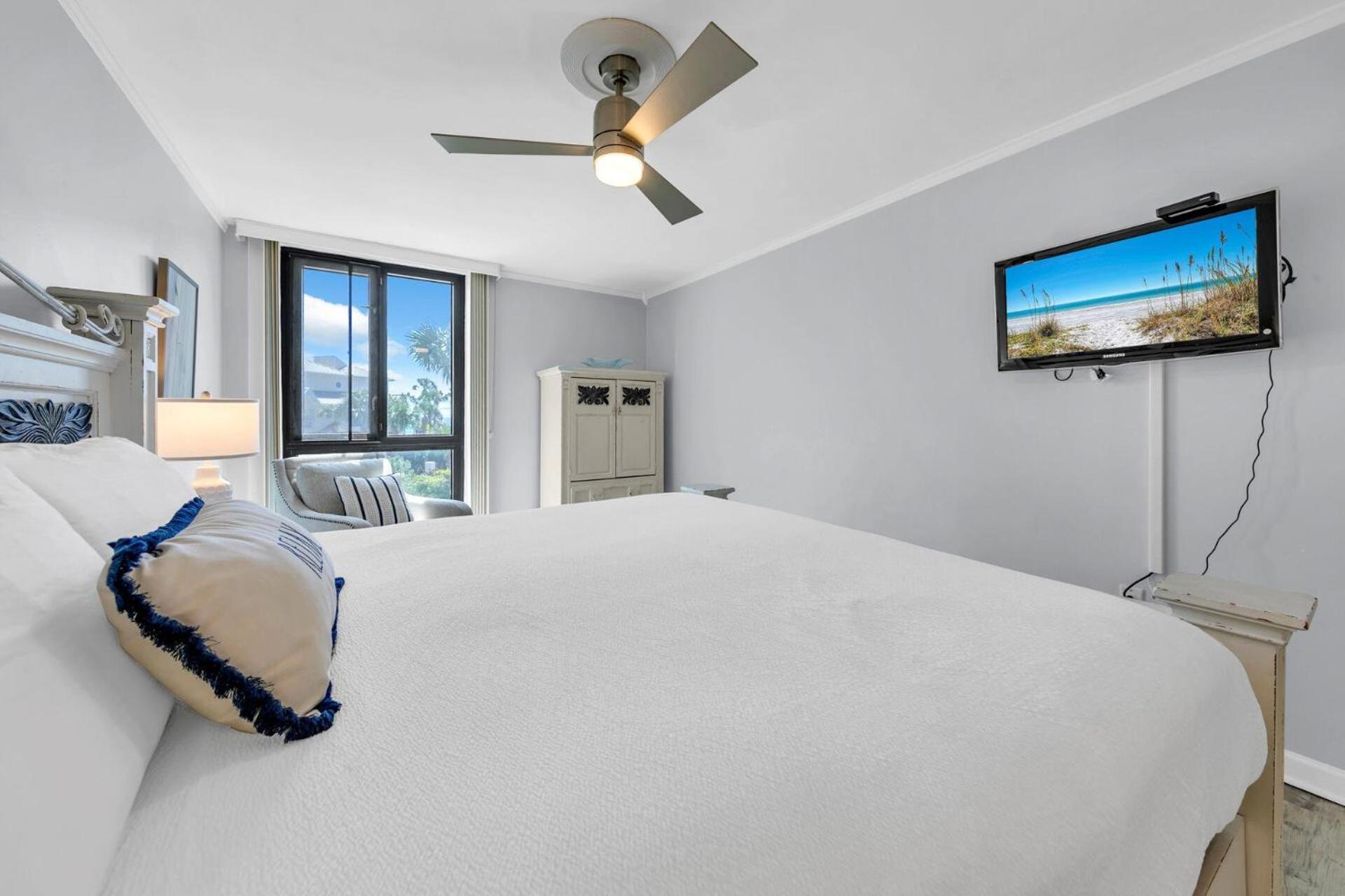 Enclave 204a Gulf View Sleeps 7 Holiday home Destin
