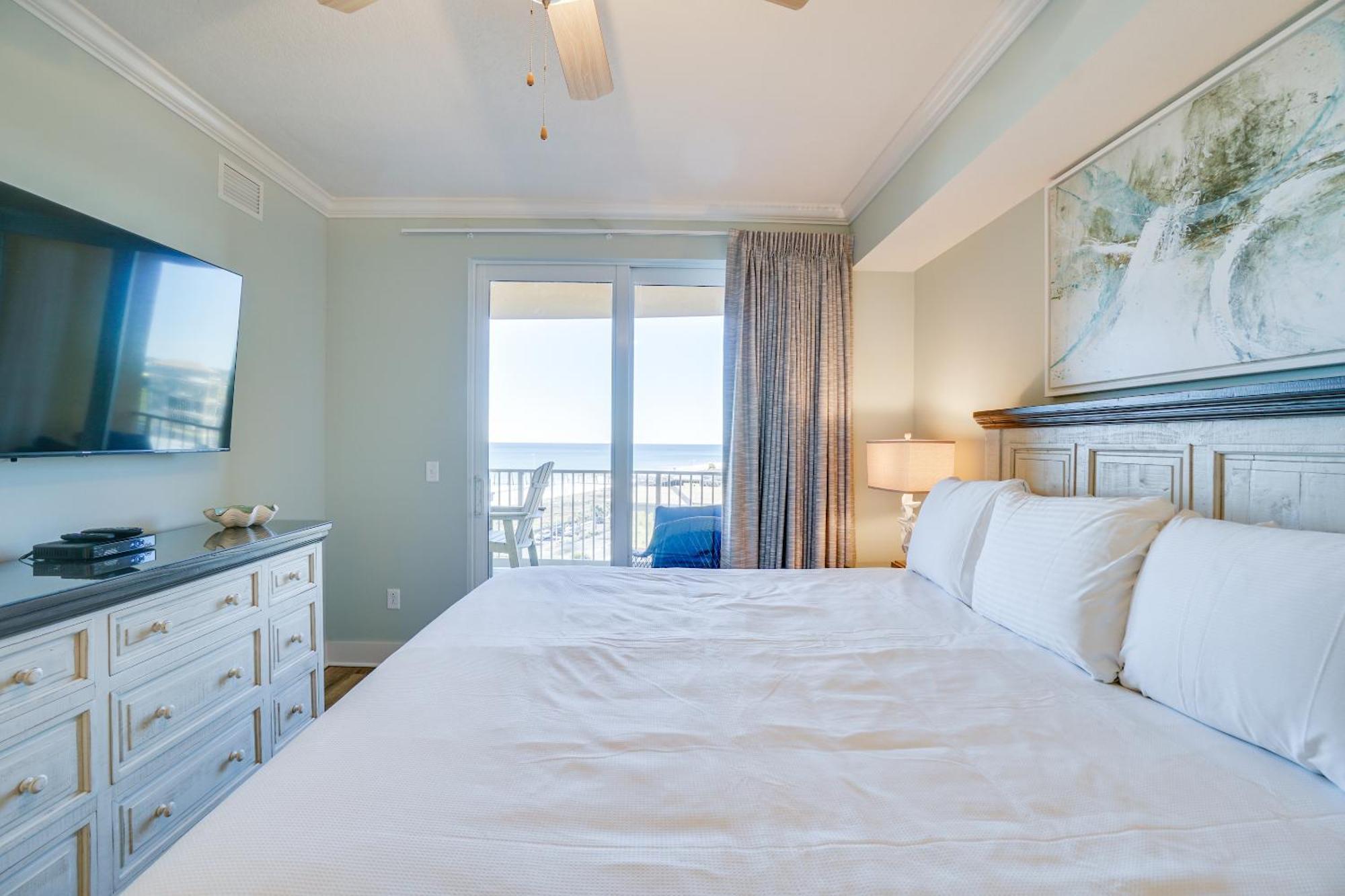 Calypso Tower 3 Apartment