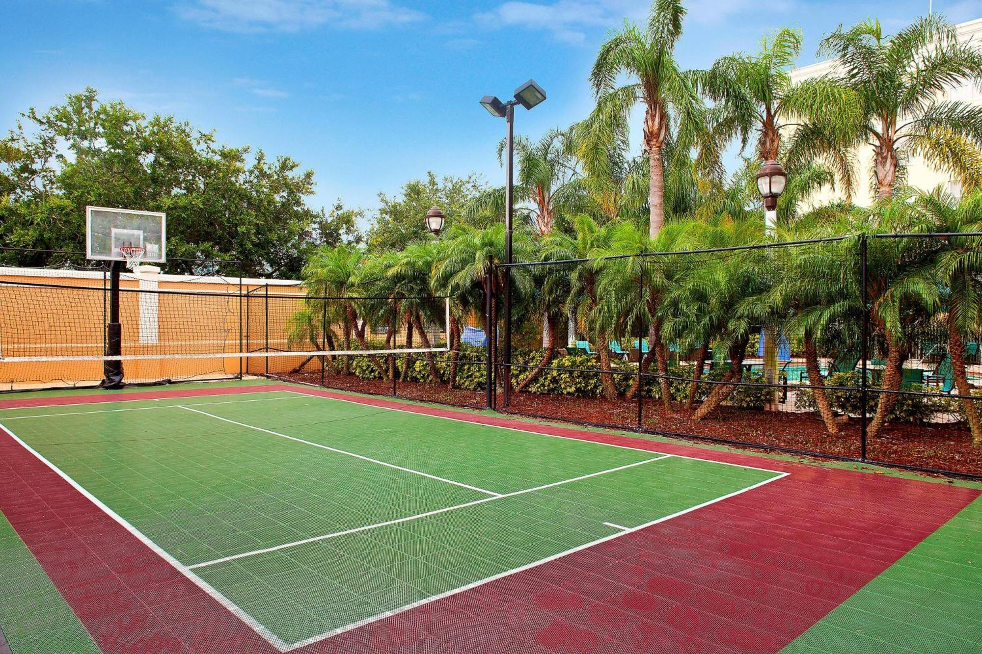By Marriott Daytona Speedway/airport 3*