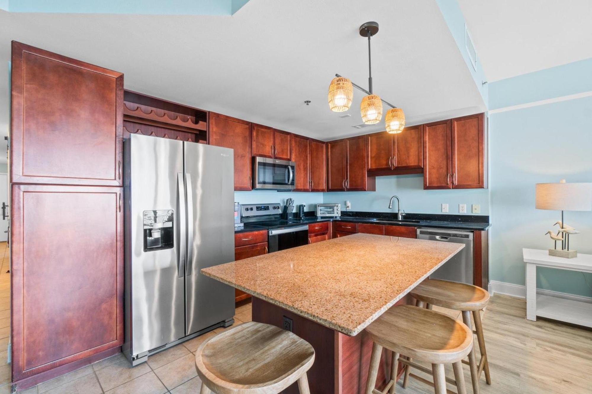 Apartment Laketown Wharf By Panhandle Getaways *