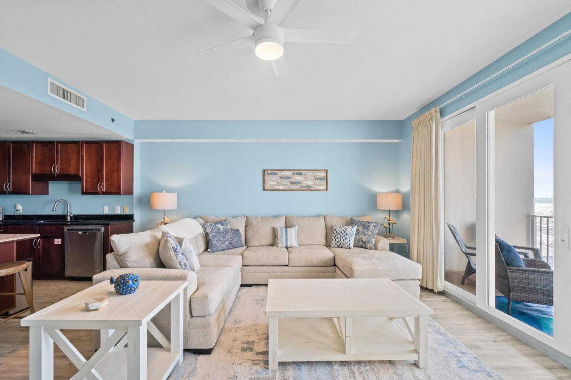 Apartment Laketown Wharf By Panhandle Getaways Panama City Beach