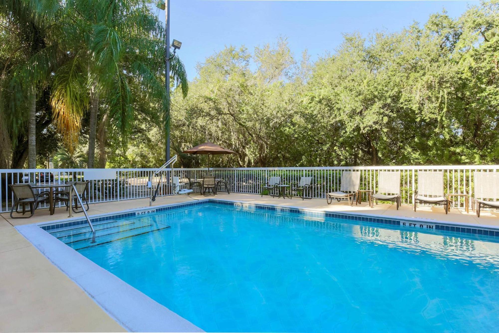 Fairfield And By Marriott Brandon Hotel Tampa