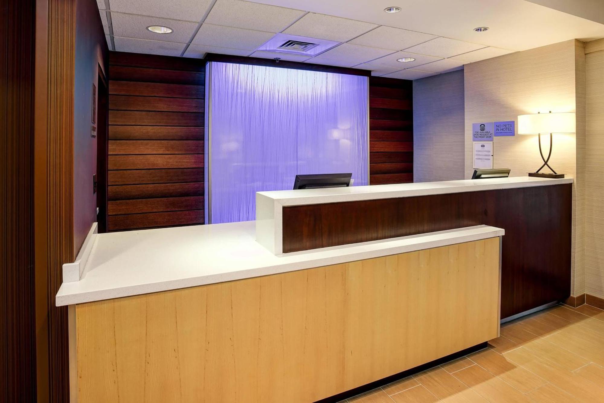 Fairfield And By Marriott Brandon 3* Tampa