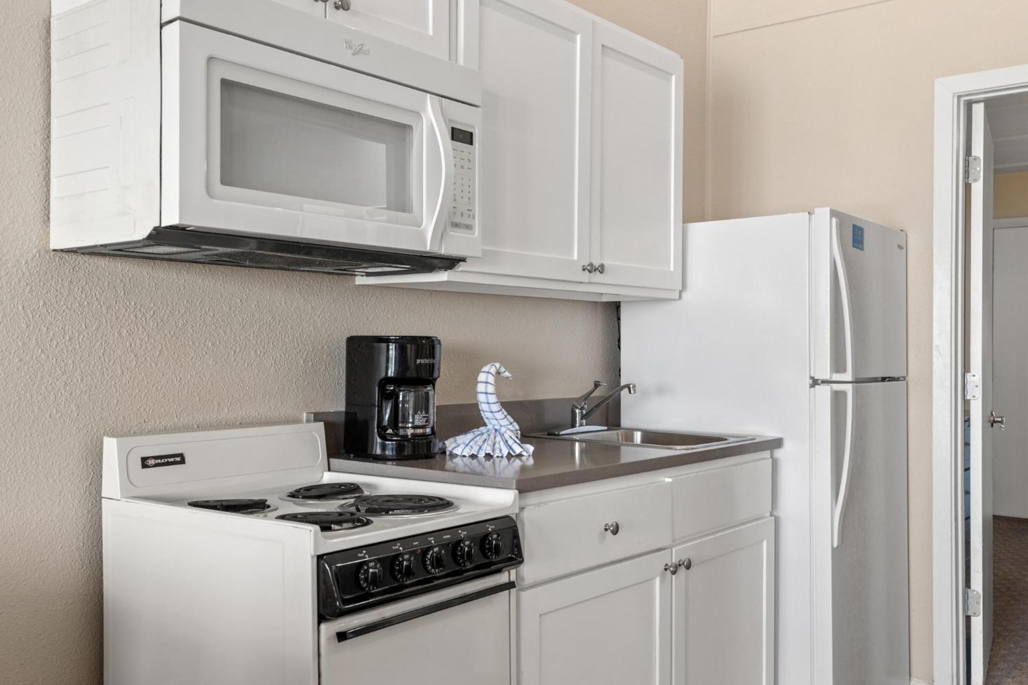 Sandpiper Beacon Hotel 4*