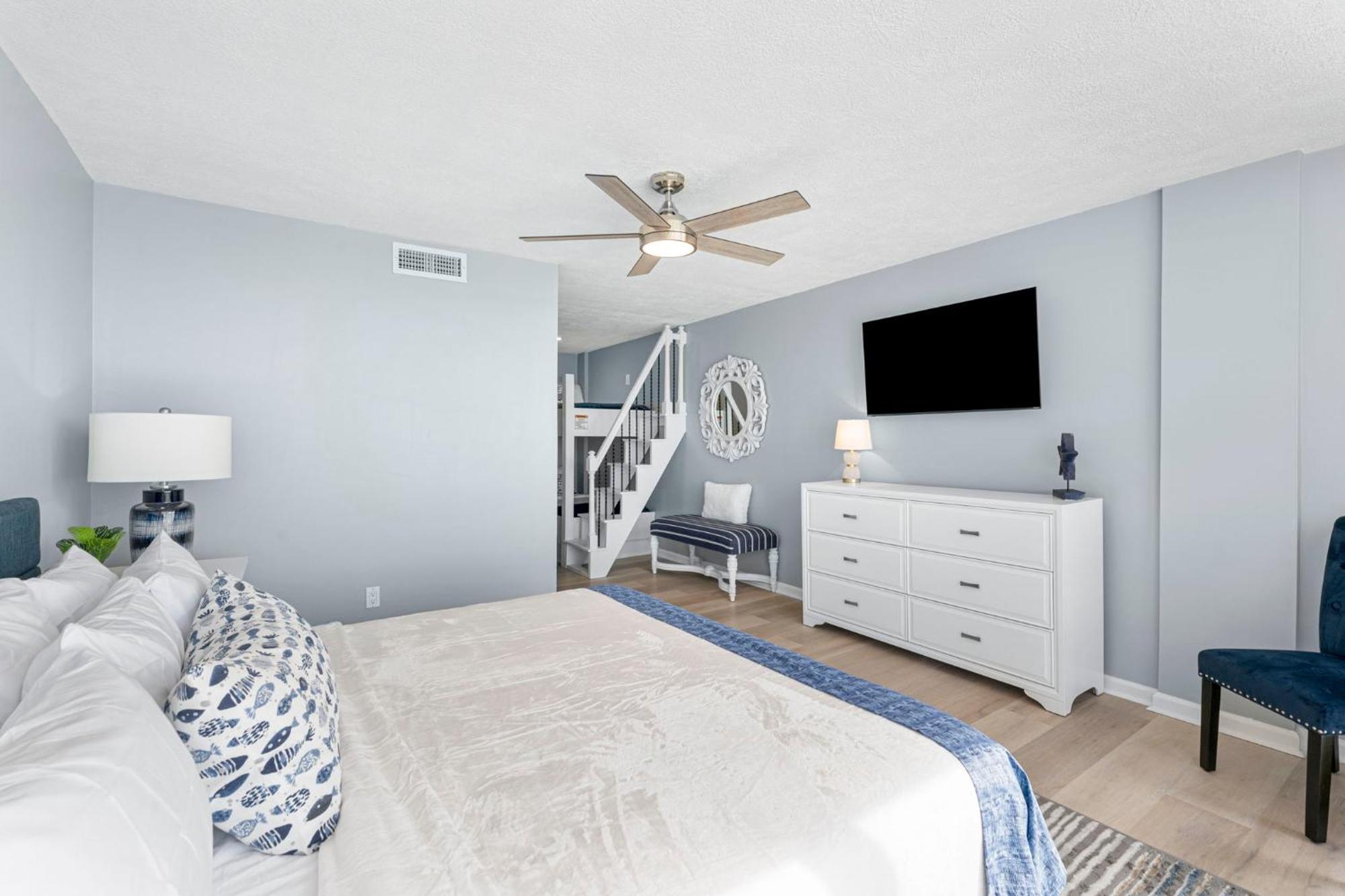 Sandpiper Beacon Hotel 4*