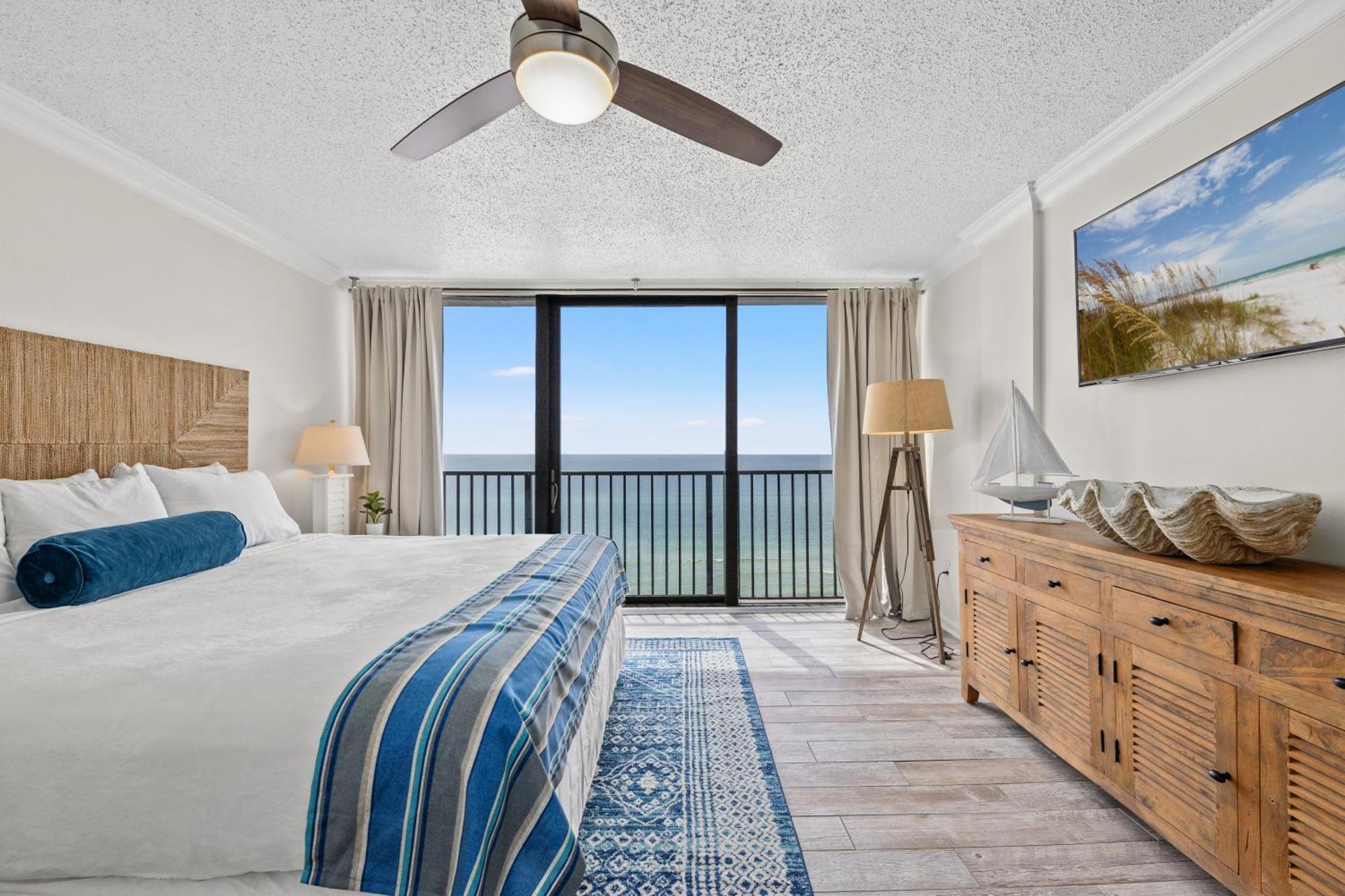 Sandpiper Beacon Hotel