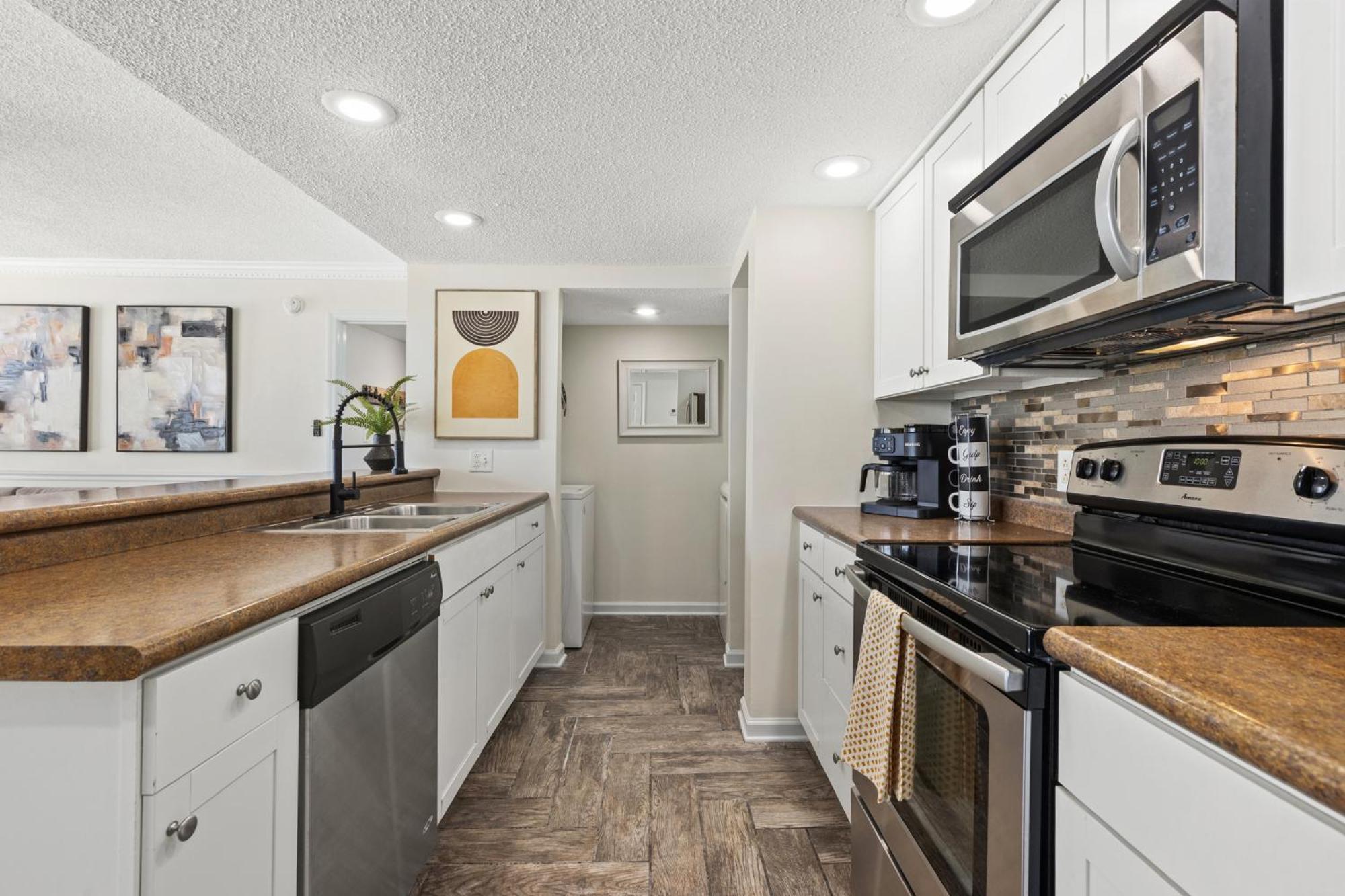 Hotel Sandpiper Beacon 4*