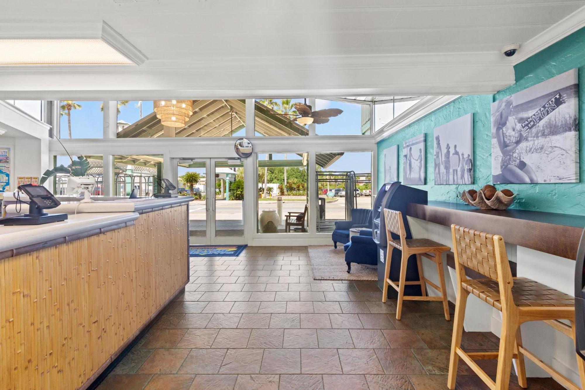 Sandpiper Beacon 4*
