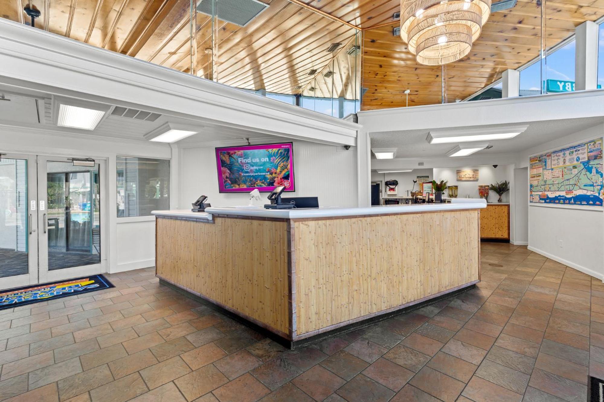 Sandpiper Beacon Hotel 4*