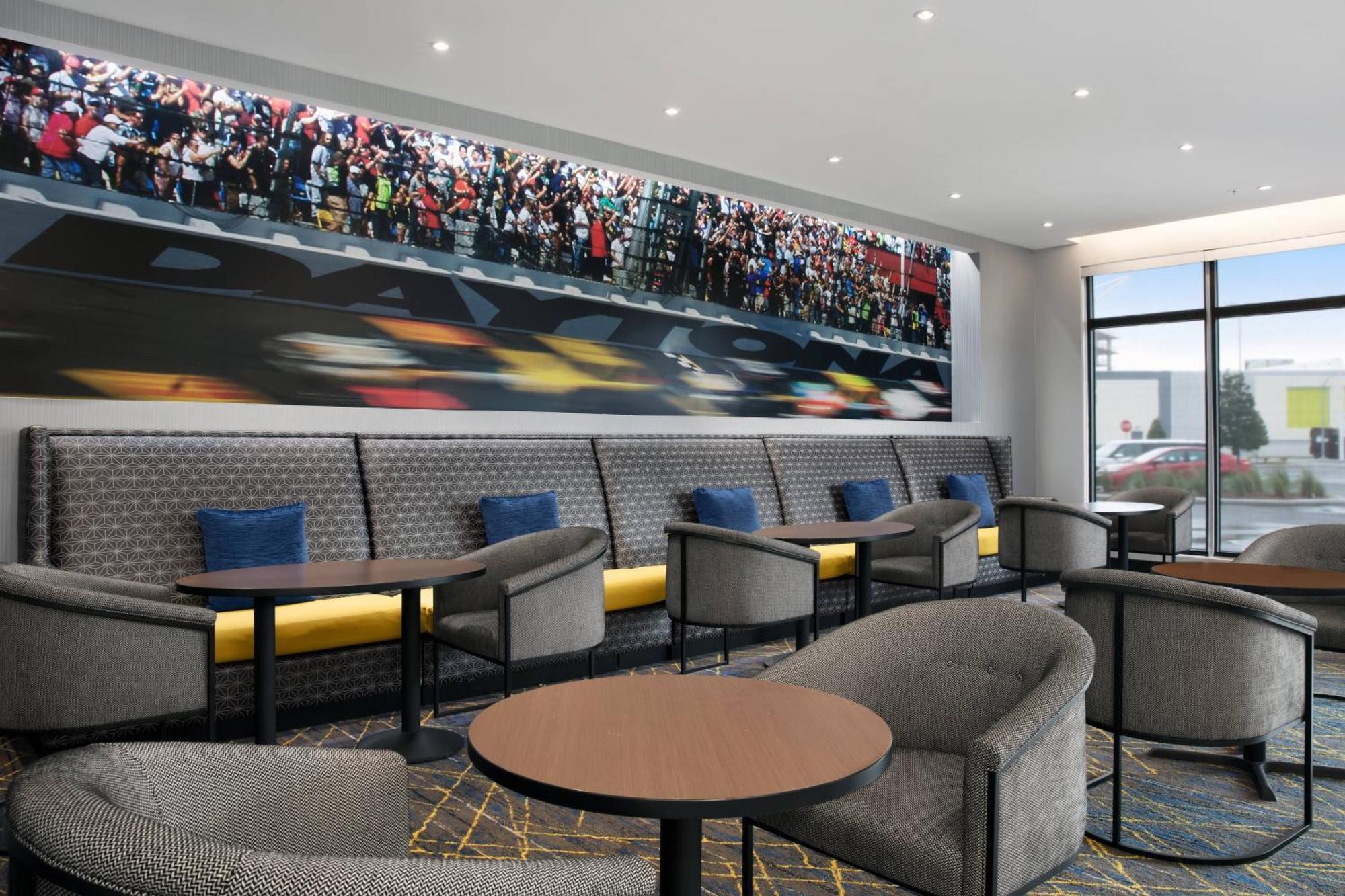Fairfield & By Marriott Daytona Speedway/airport Hotel