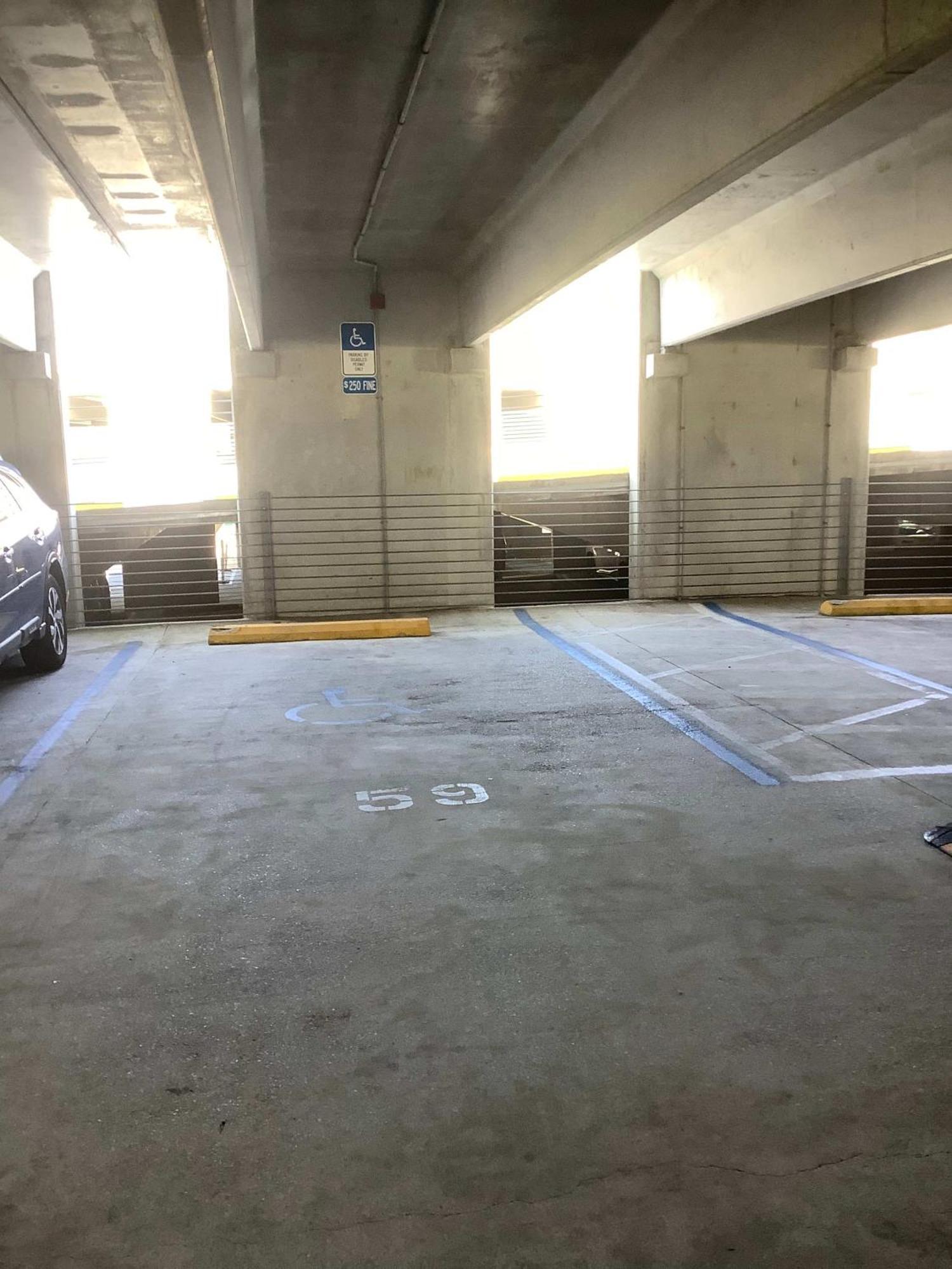 Sunrise Surprise 9th Floor 2br 2 Ba King Shuttle, Heated Pool! Destin